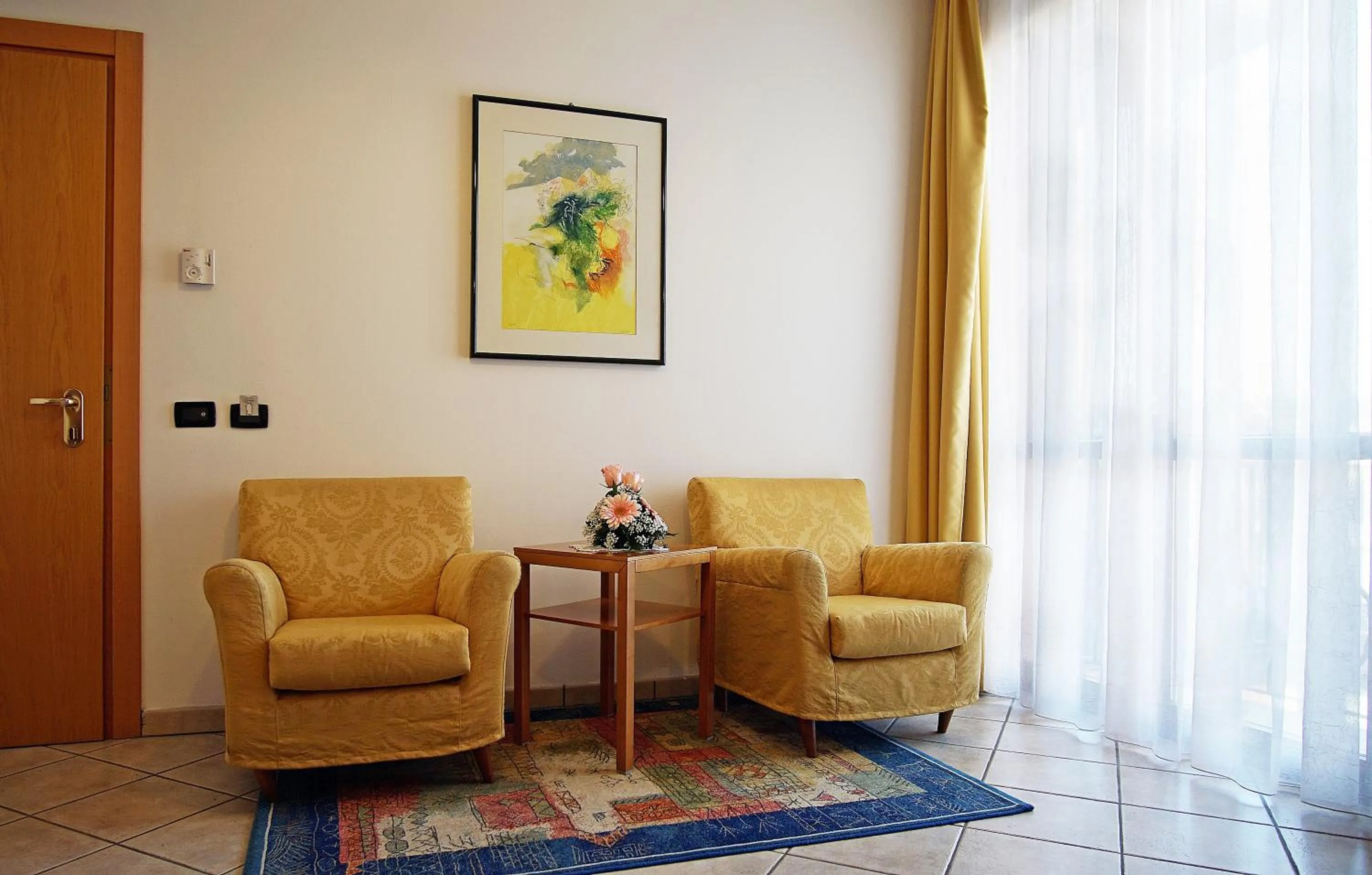 Decorative detail in Alla Nave