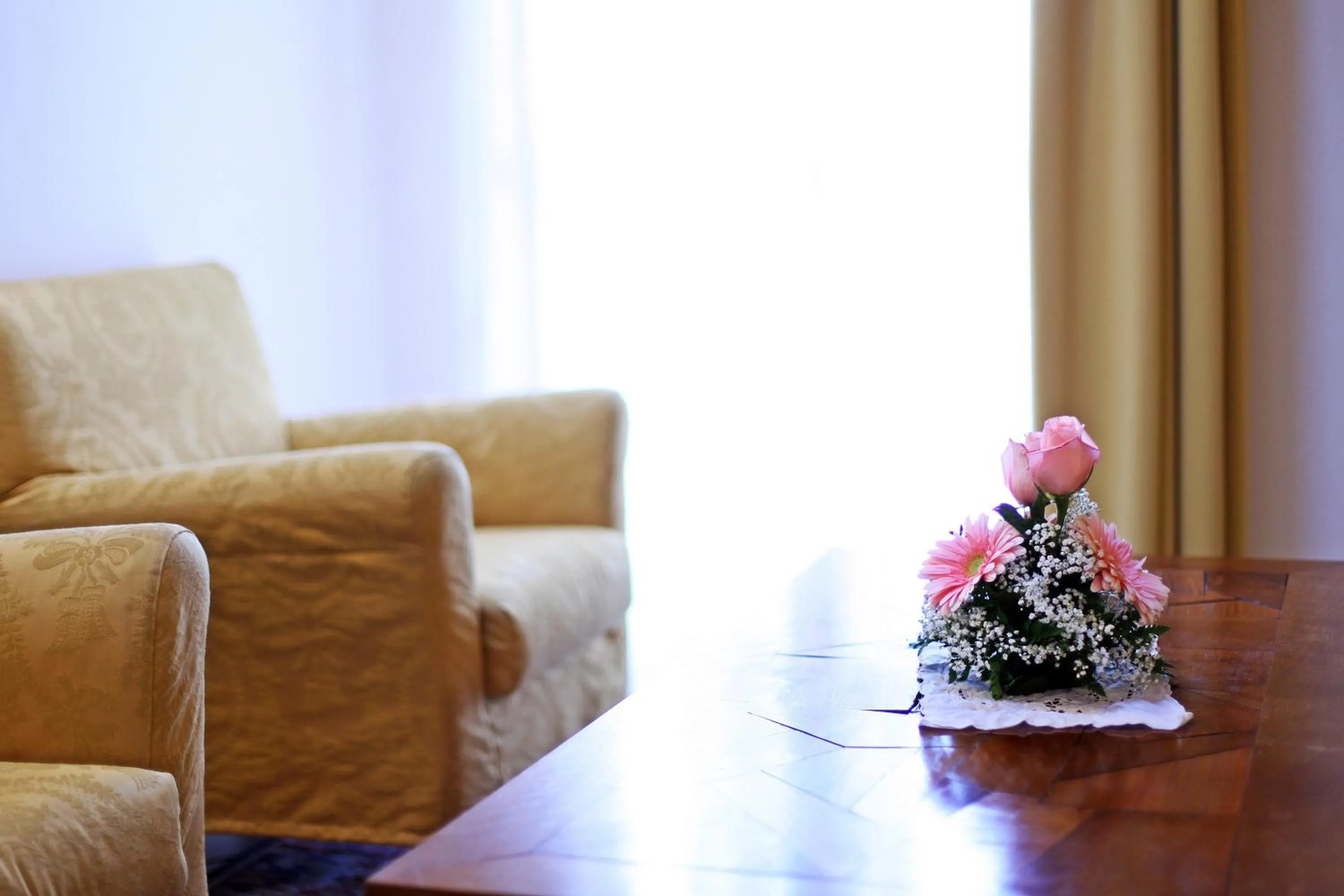 Decorative detail in Alla Nave