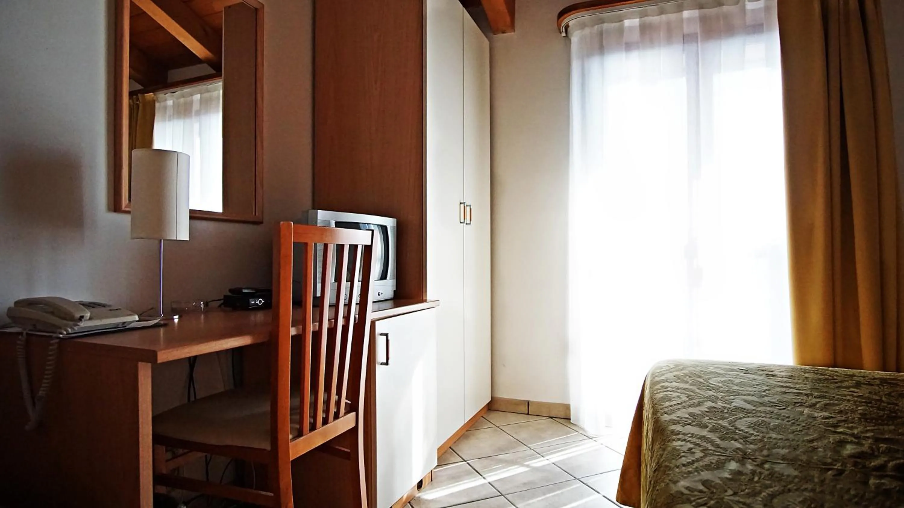 Decorative detail, Bed in Alla Nave