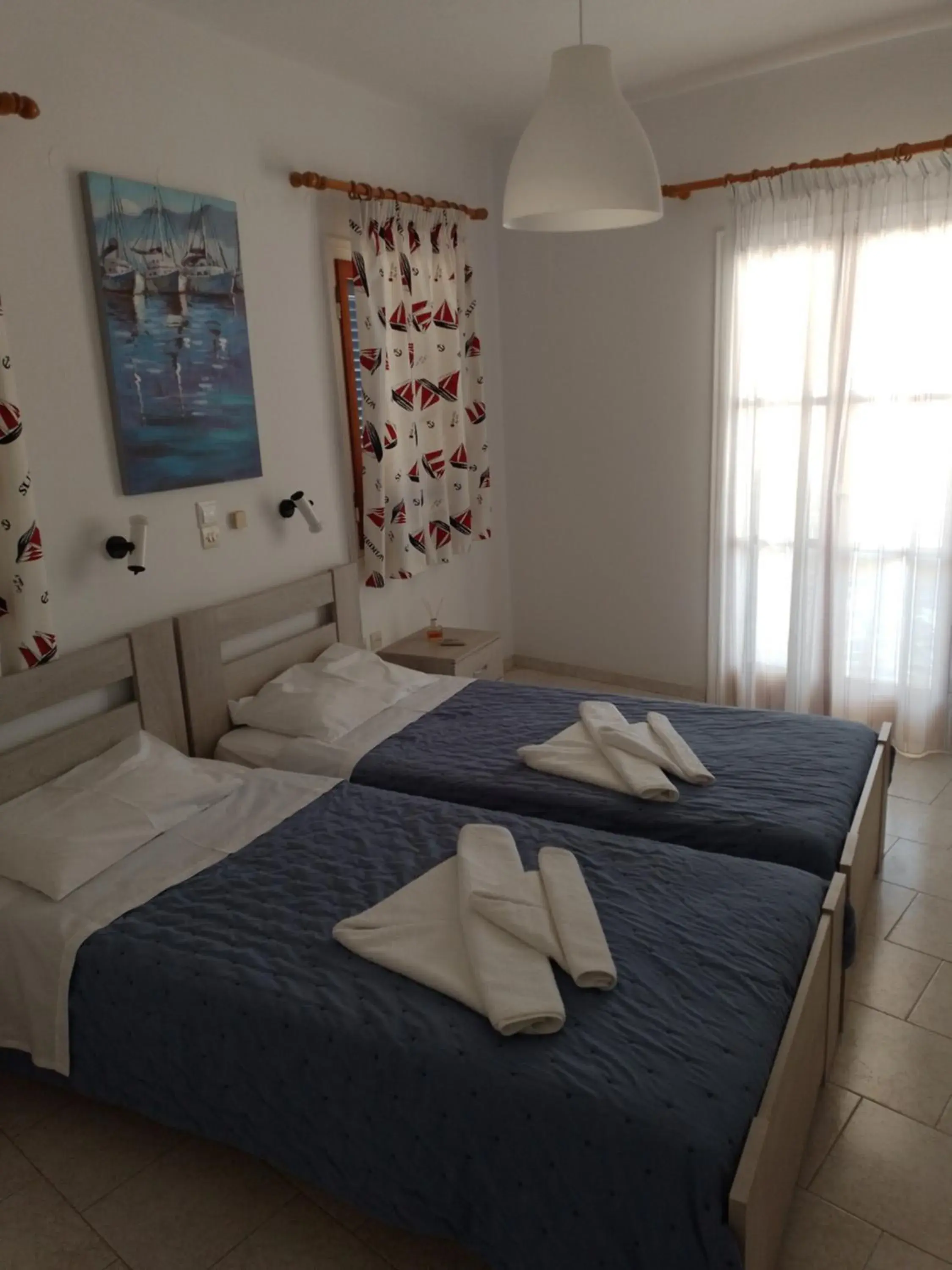 Standard Triple Room with Sea View in Holidays in Paros Standard Triple Room with Sea View in Holidays in Paros