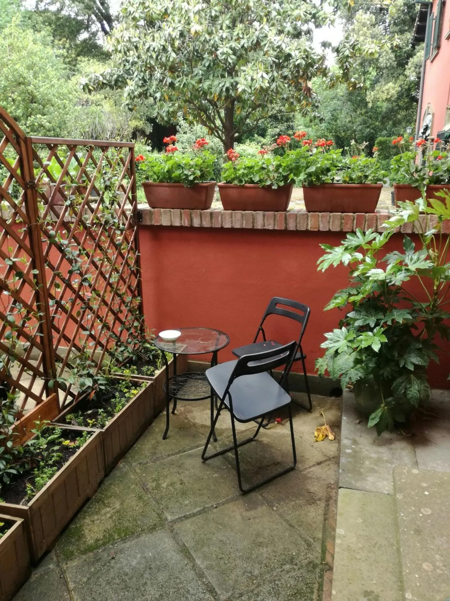 Patio in Vigna dell'Agrifoglio Home Residence di Eugenio Azzolini