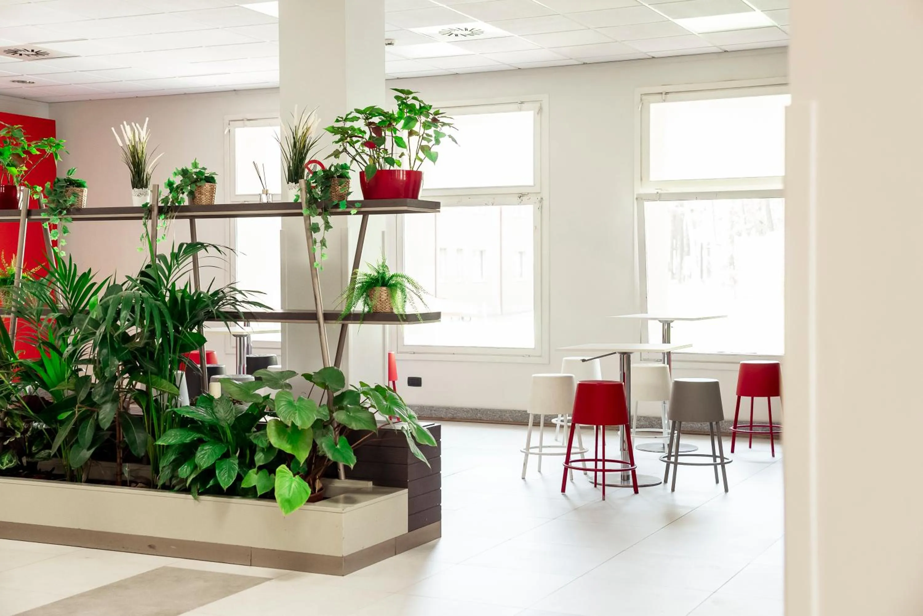 Communal lounge/ TV room in Villaggio Olimpico