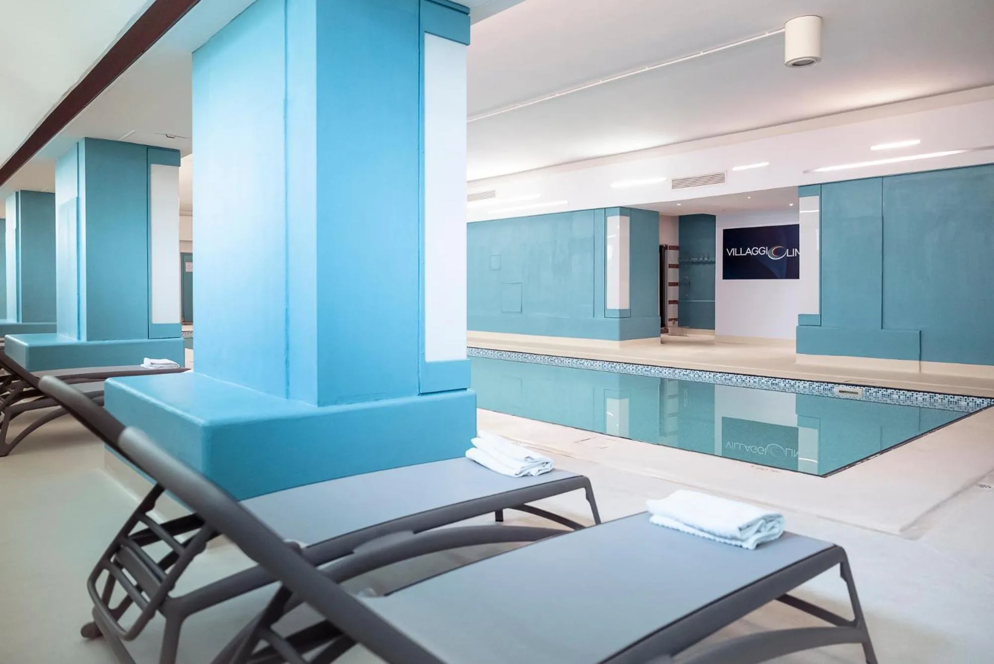 Pool view in Villaggio Olimpico