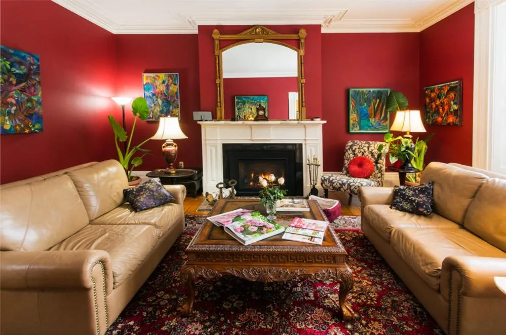 Historic Lyons House