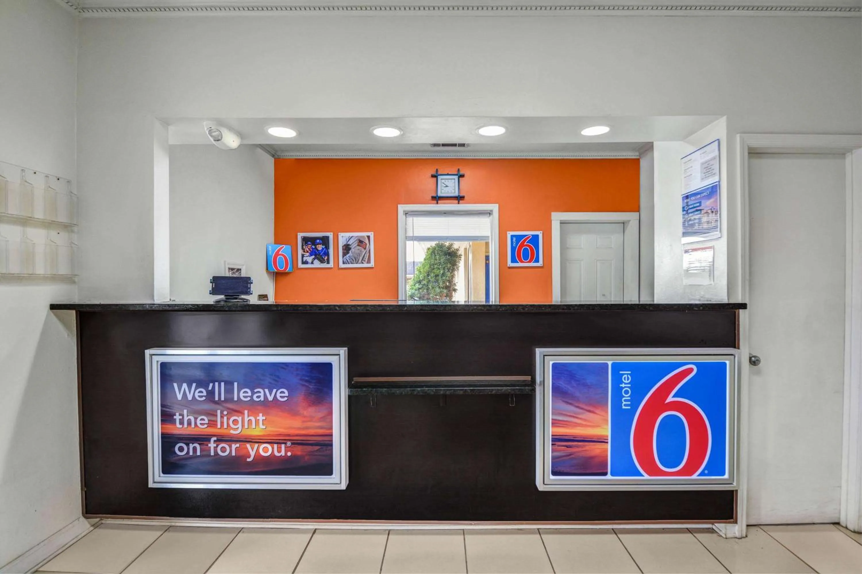 Lobby or reception in Motel 6-Americus, GA