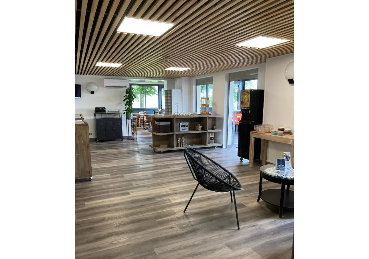 Living room in Première Classe La Rochelle Sud-Aytré