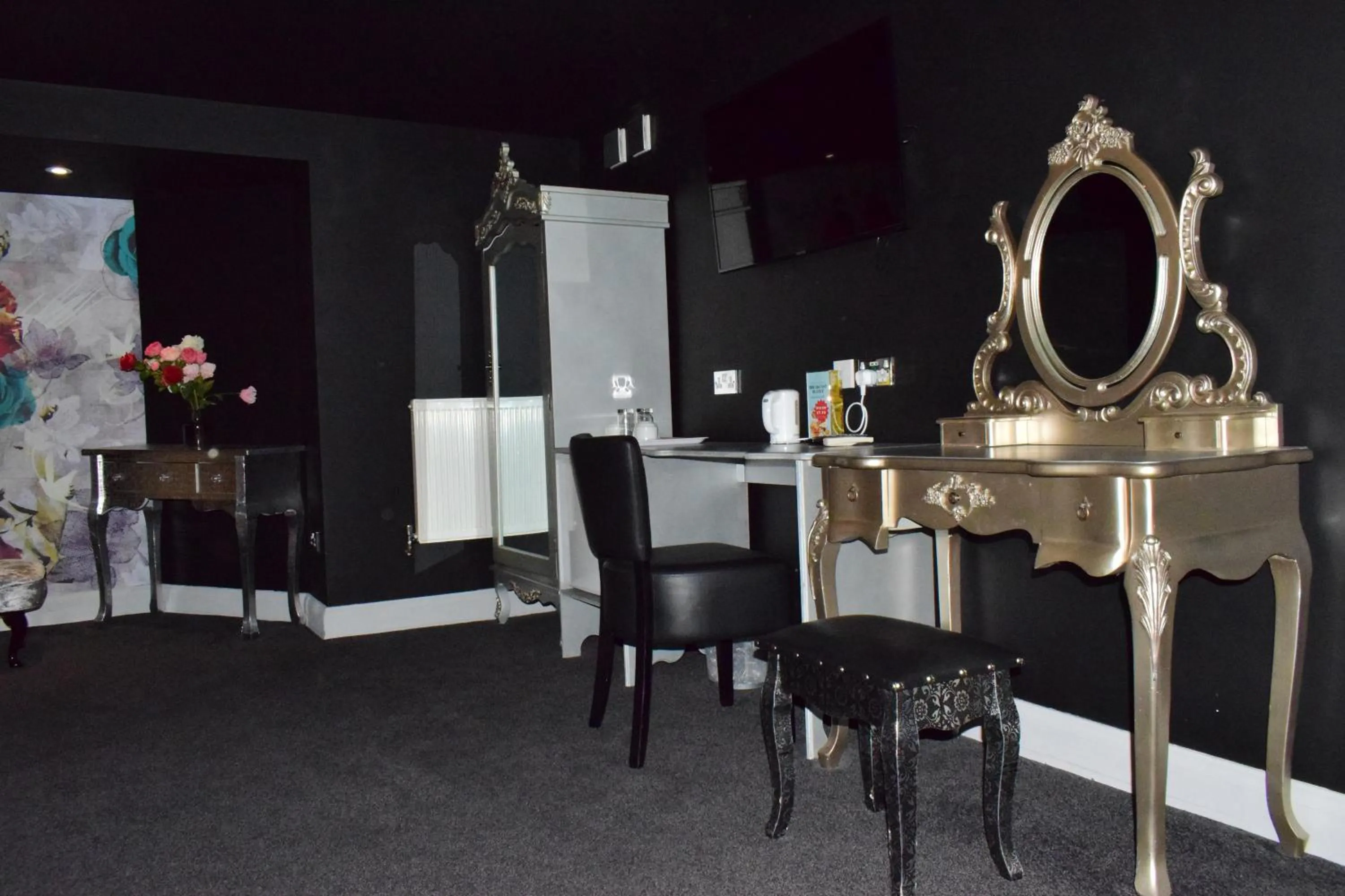 Living room in Bridge Park Hotel