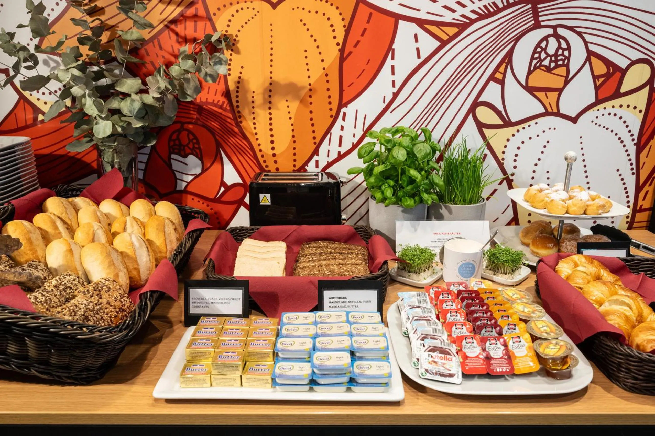 Buffet breakfast in Serways Hotel Siegburg West