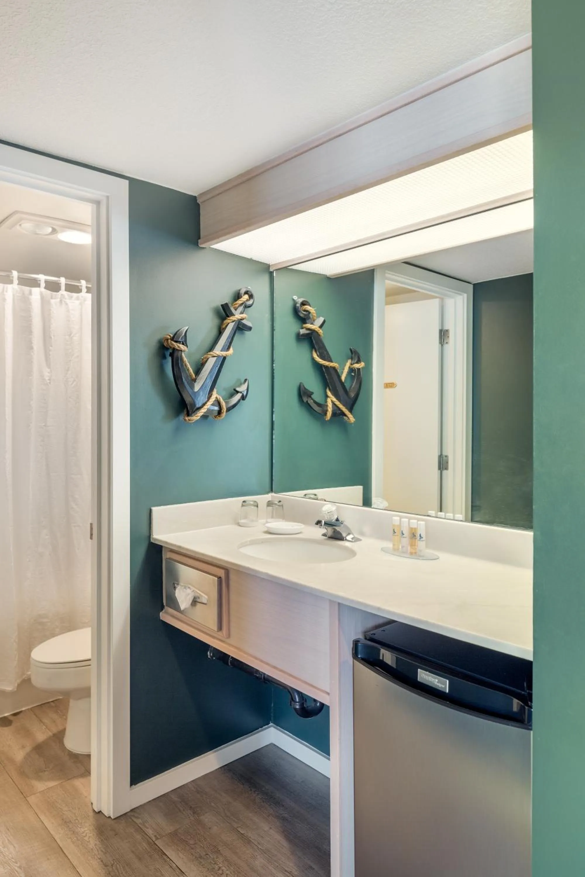 Bathroom in Surftides Hotel