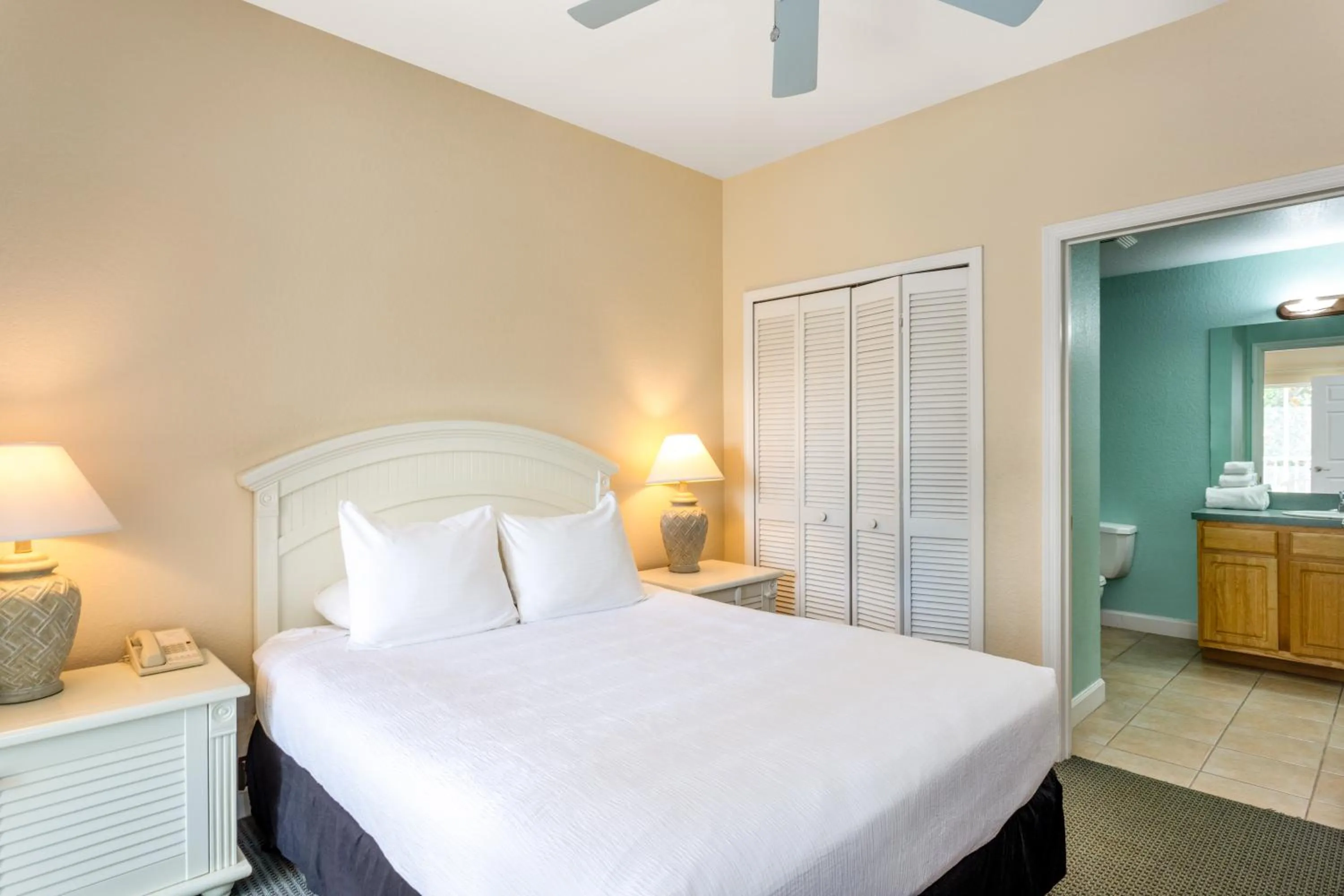 Bed in Festiva Orlando Resort Celebration a Ramada by Wyndham