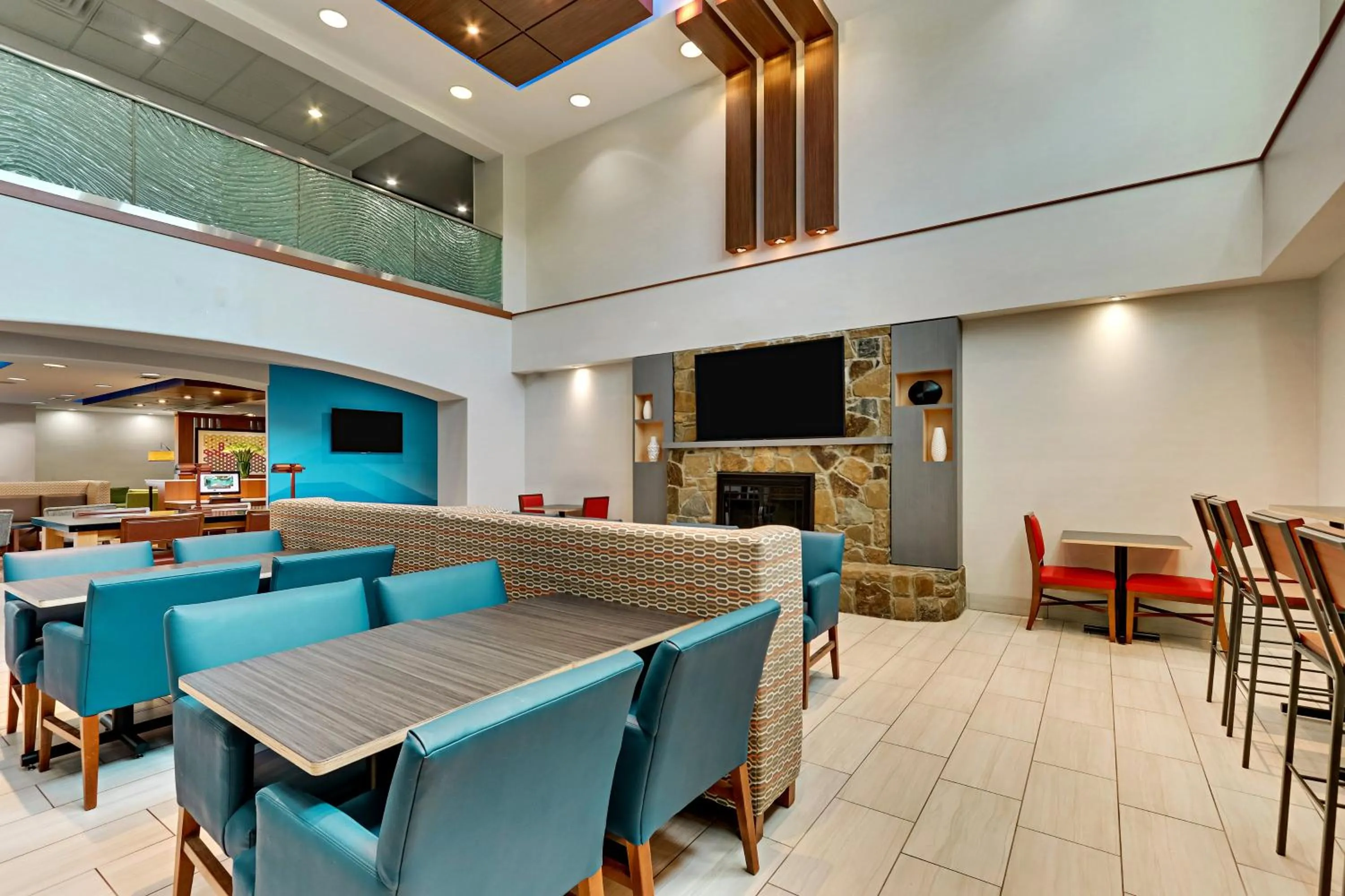 Restaurant/places to eat in Holiday Inn Express Hotel and Suites Weatherford by IHG