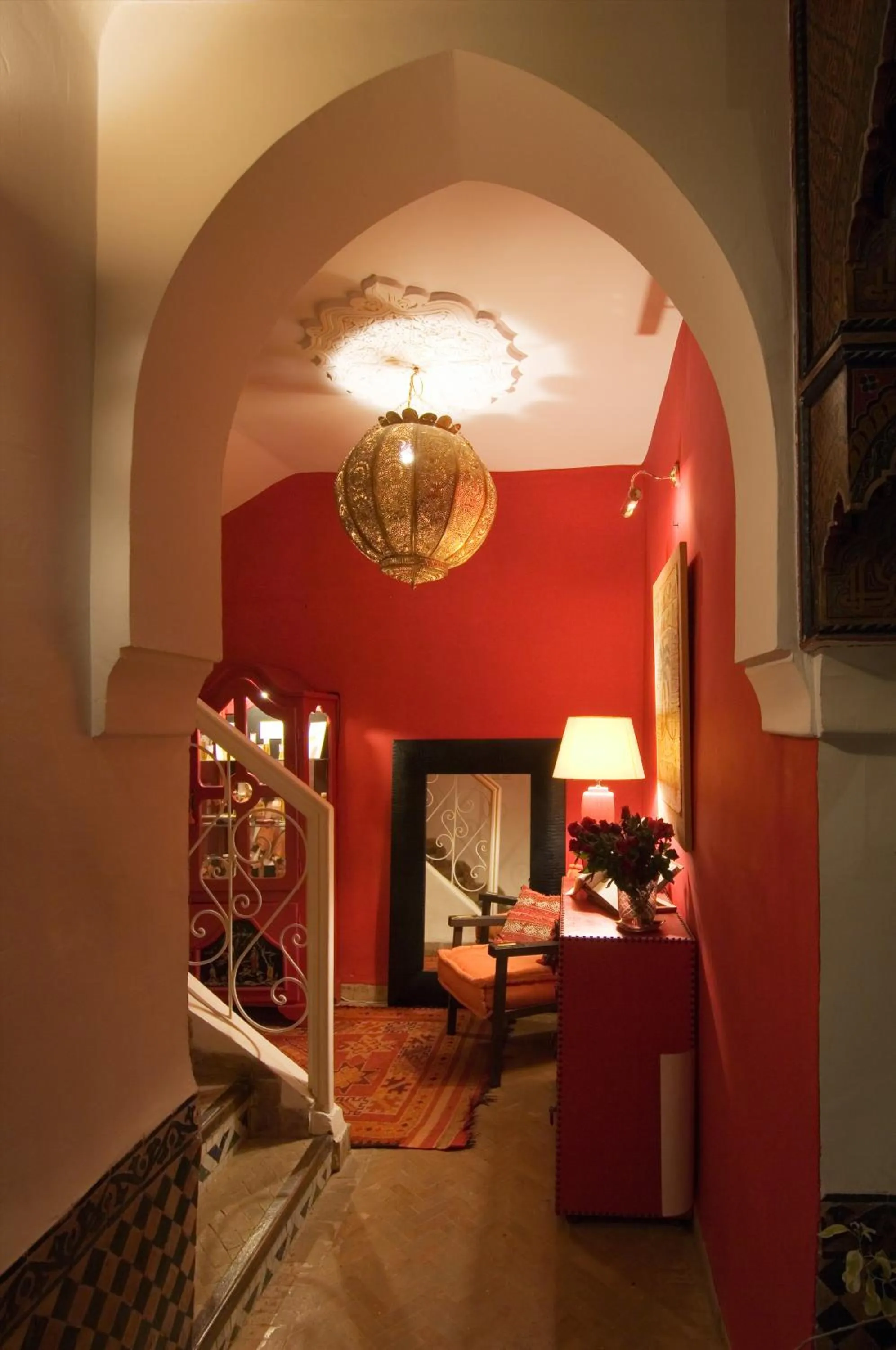 Decorative detail, Bed in La Terrasse Des Oliviers