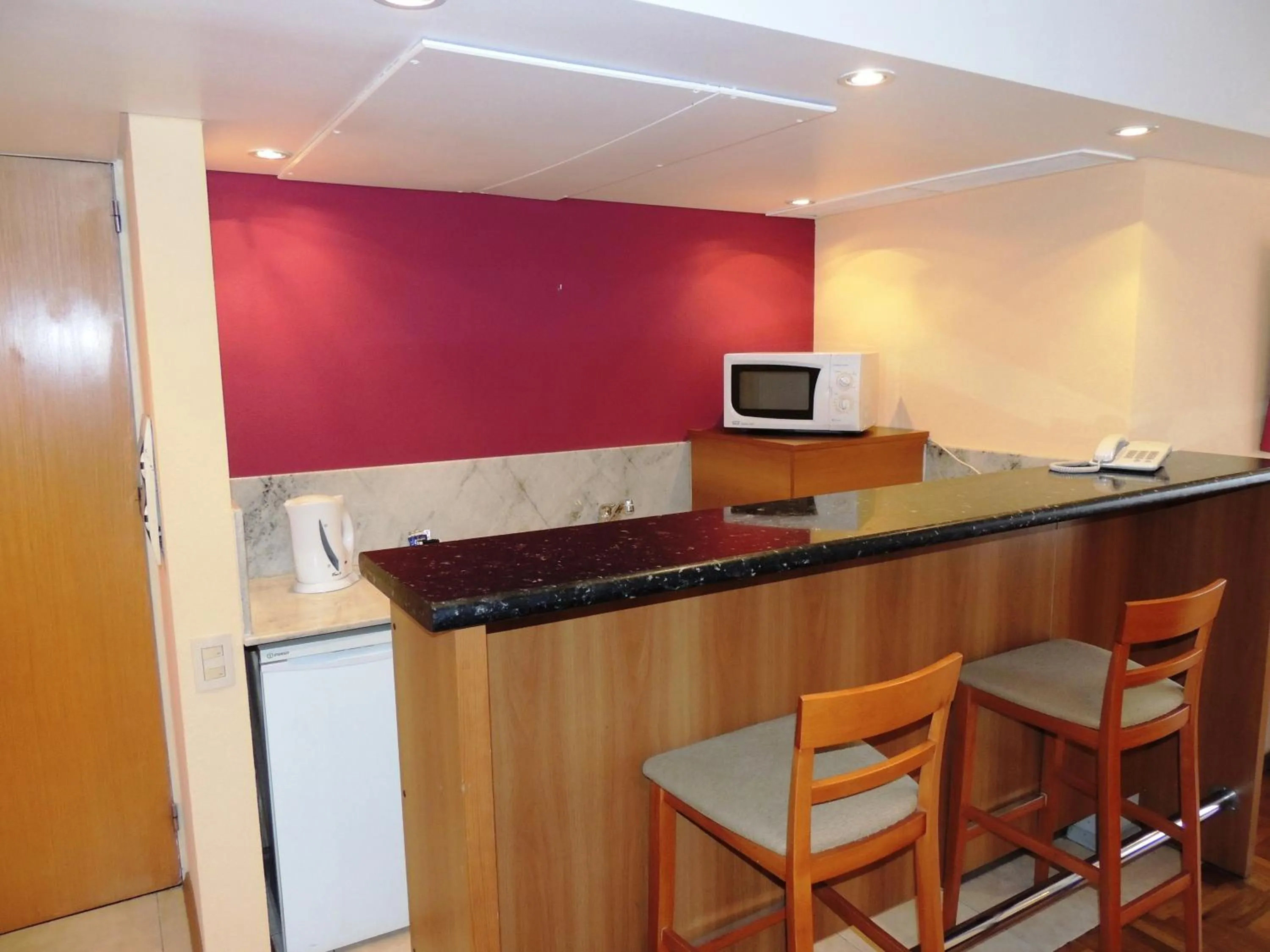 Kitchen or kitchenette in King David Flat Hotel - Argentina