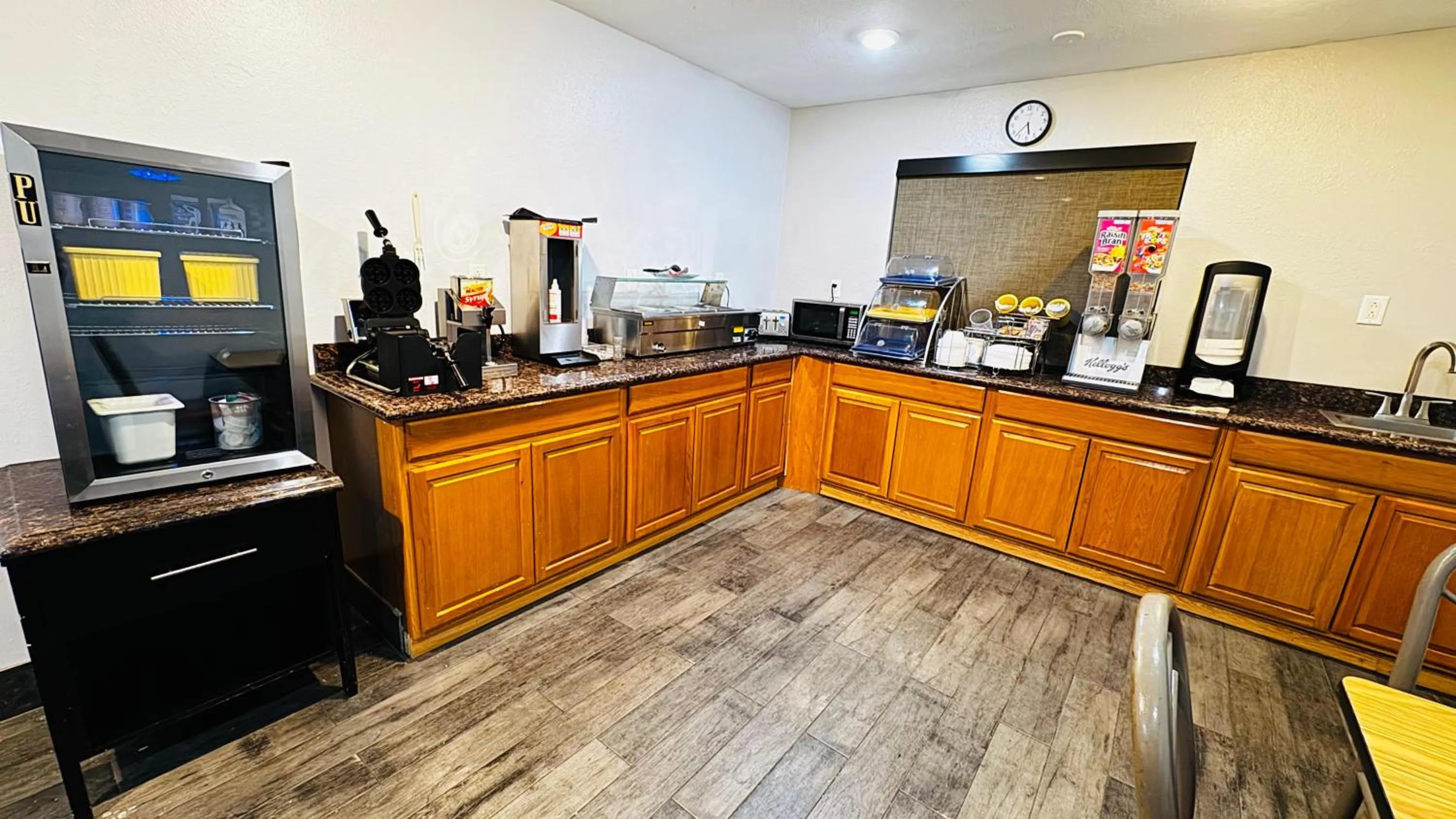 Breakfast in Days Inn by Wyndham North Platte