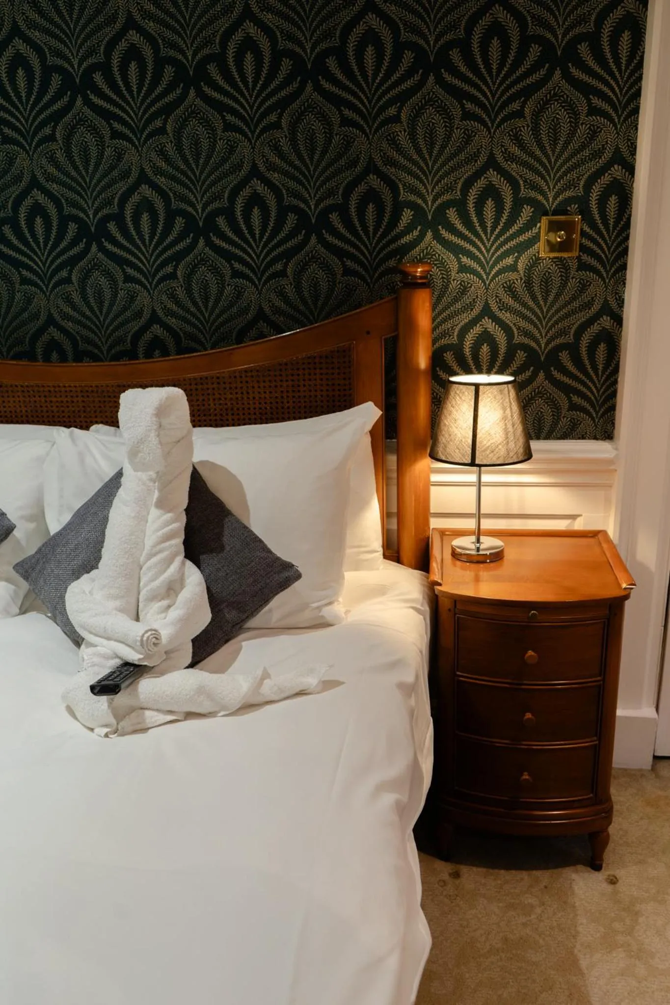 Bed in St Giles House