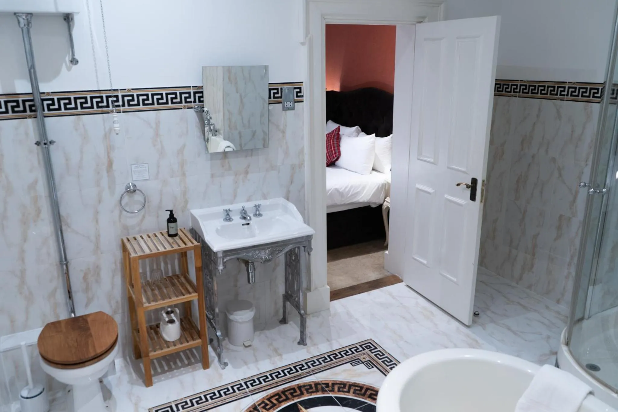 Toilet in St Giles House