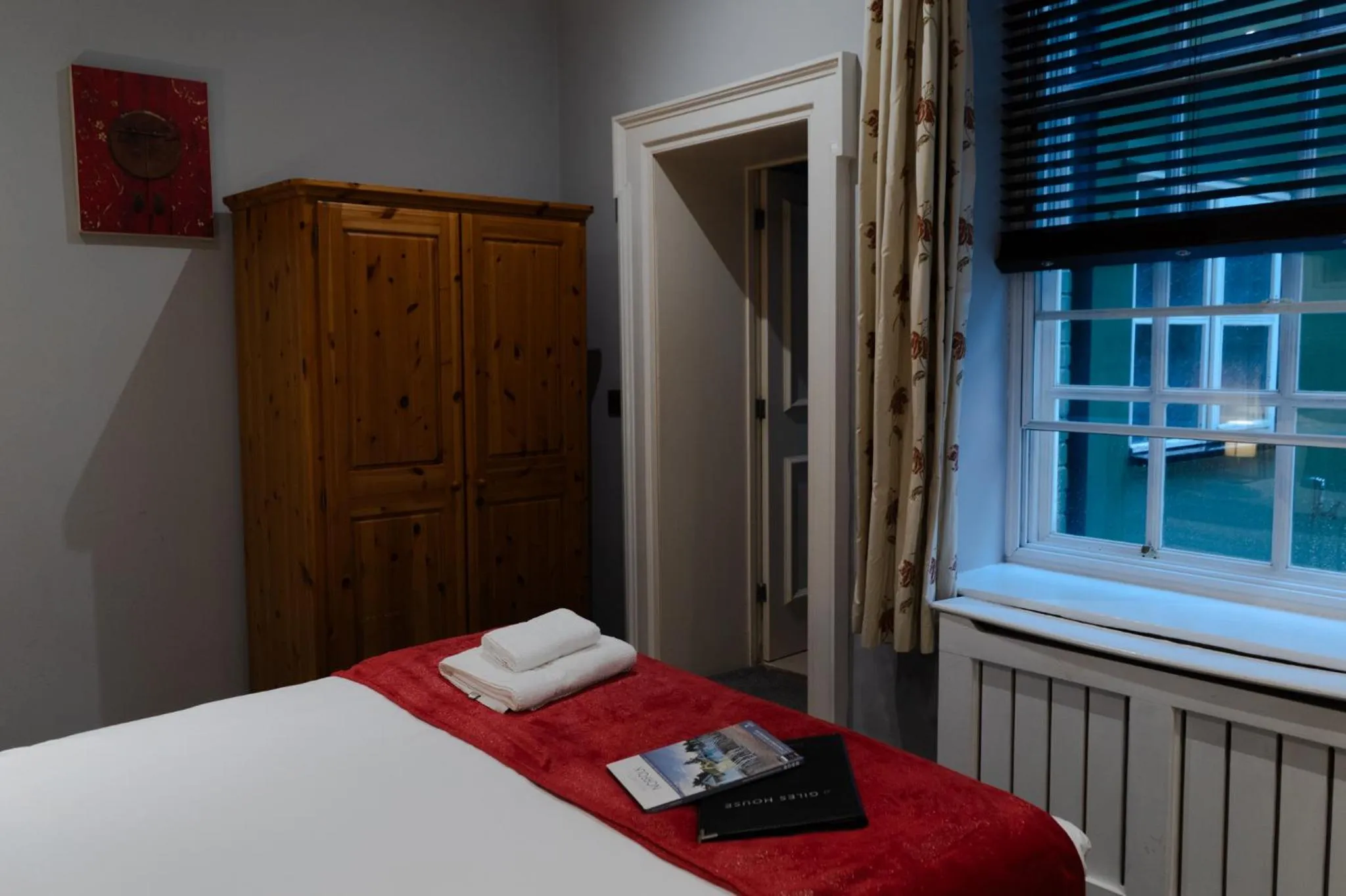 Bed in St Giles House