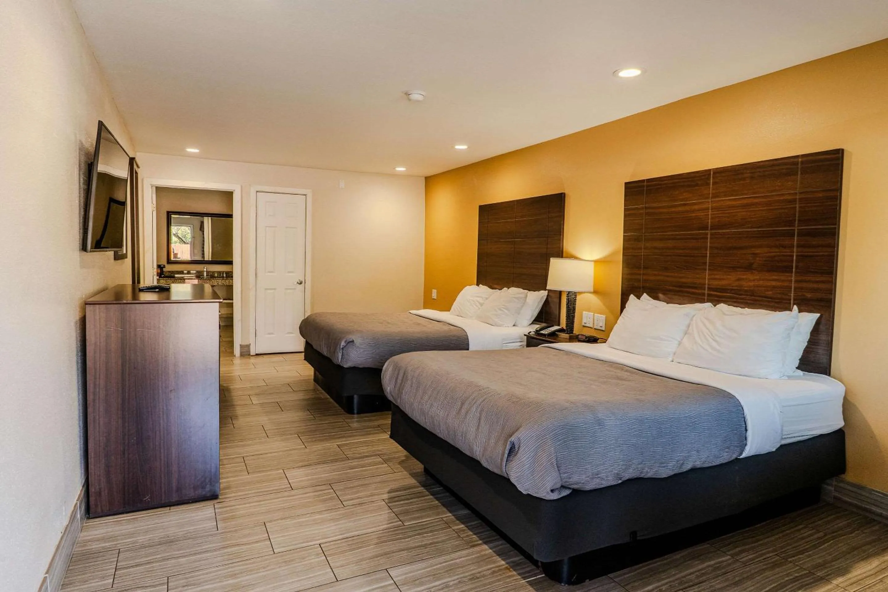 Bedroom, Bed in Quality Inn Rockport on Aransas Bay