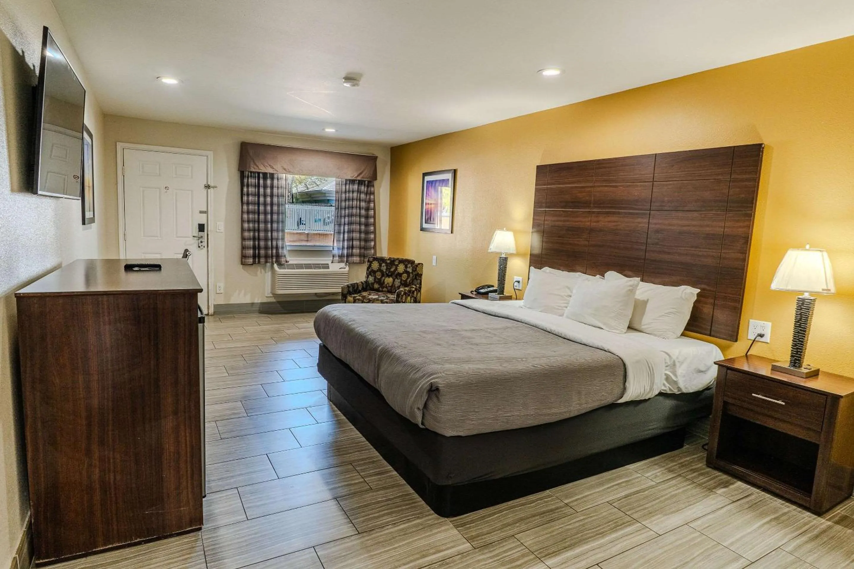 Bedroom, Bed in Quality Inn Rockport on Aransas Bay