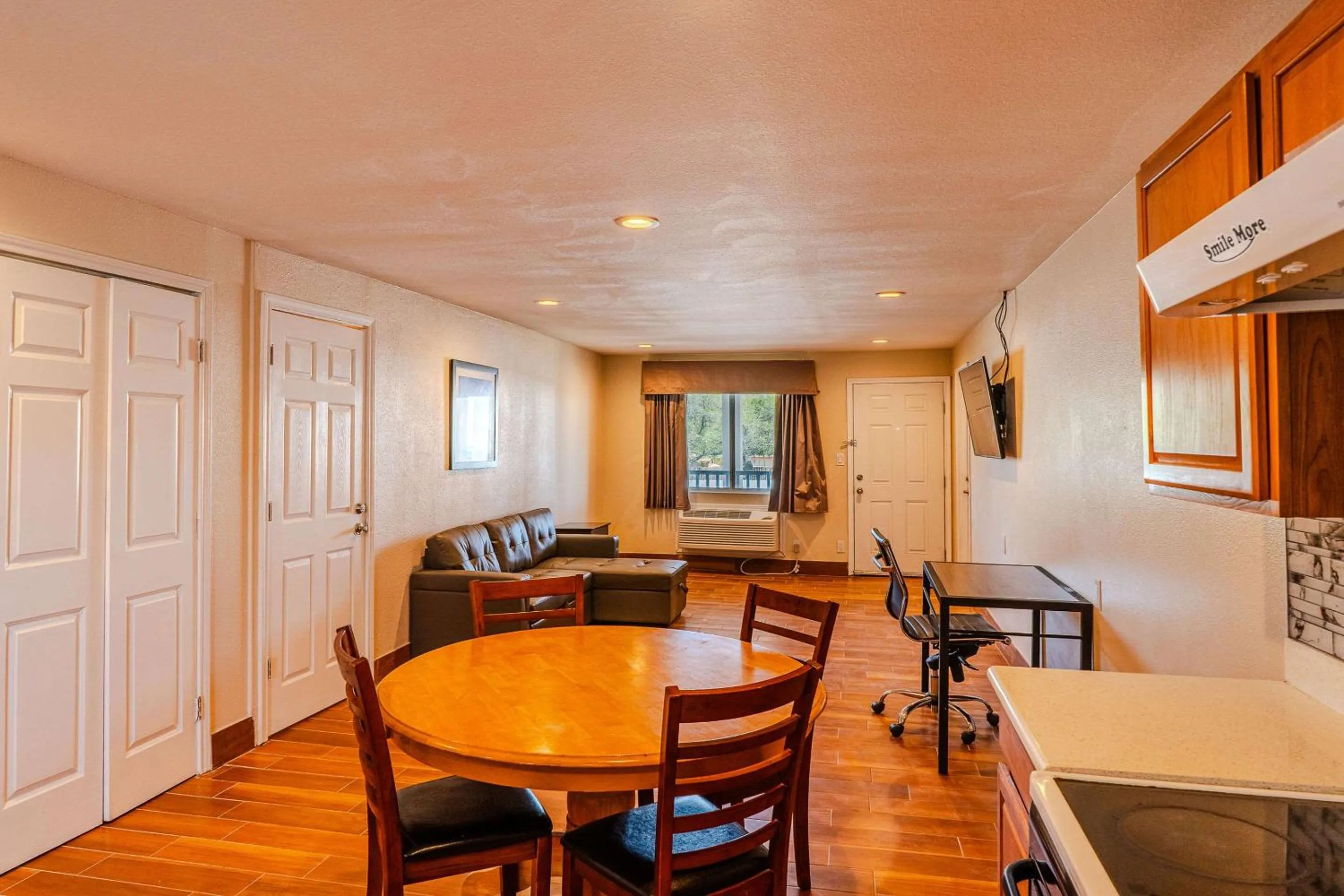 Bedroom in Quality Inn Rockport on Aransas Bay