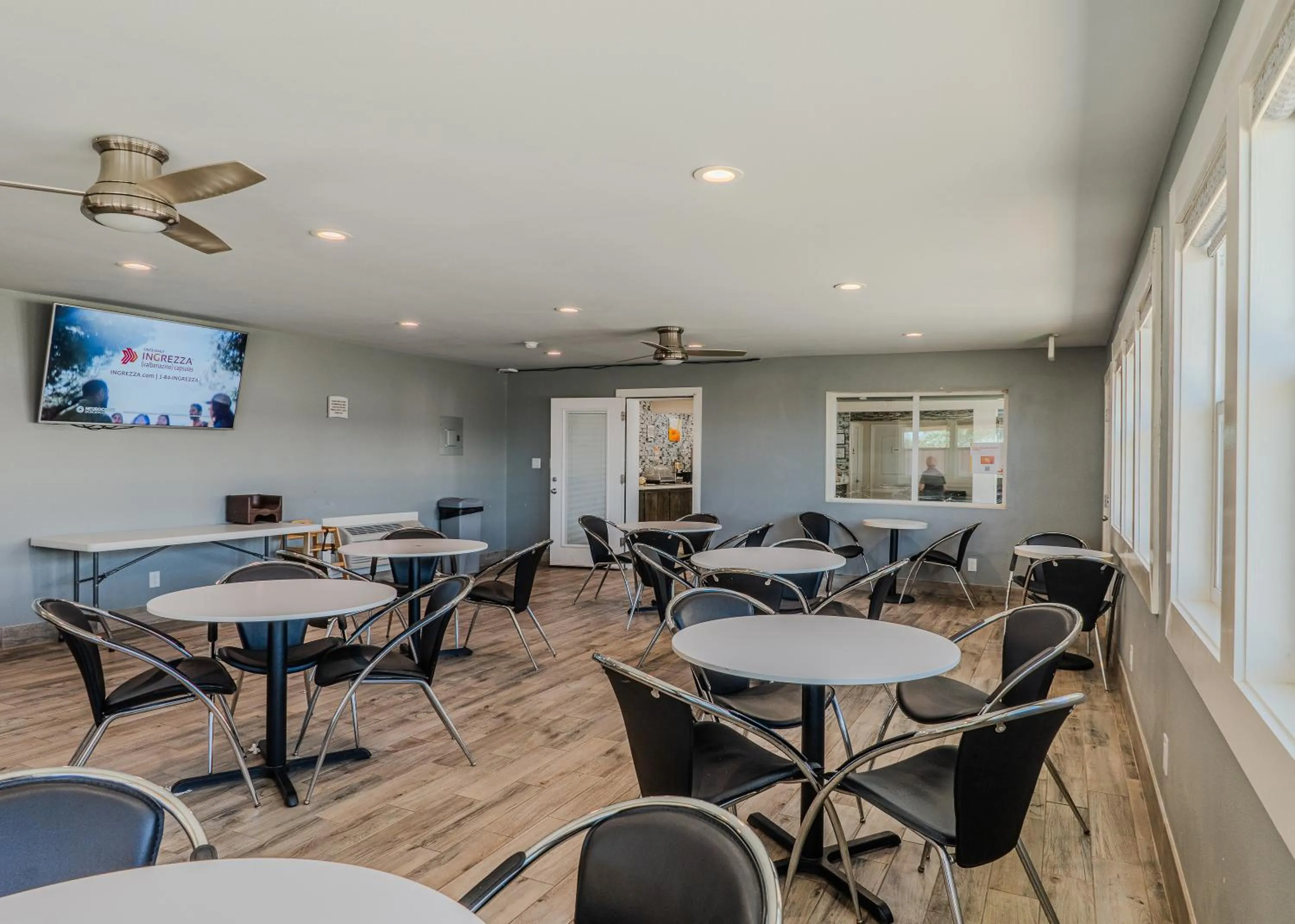 Breakfast in Quality Inn Rockport on Aransas Bay