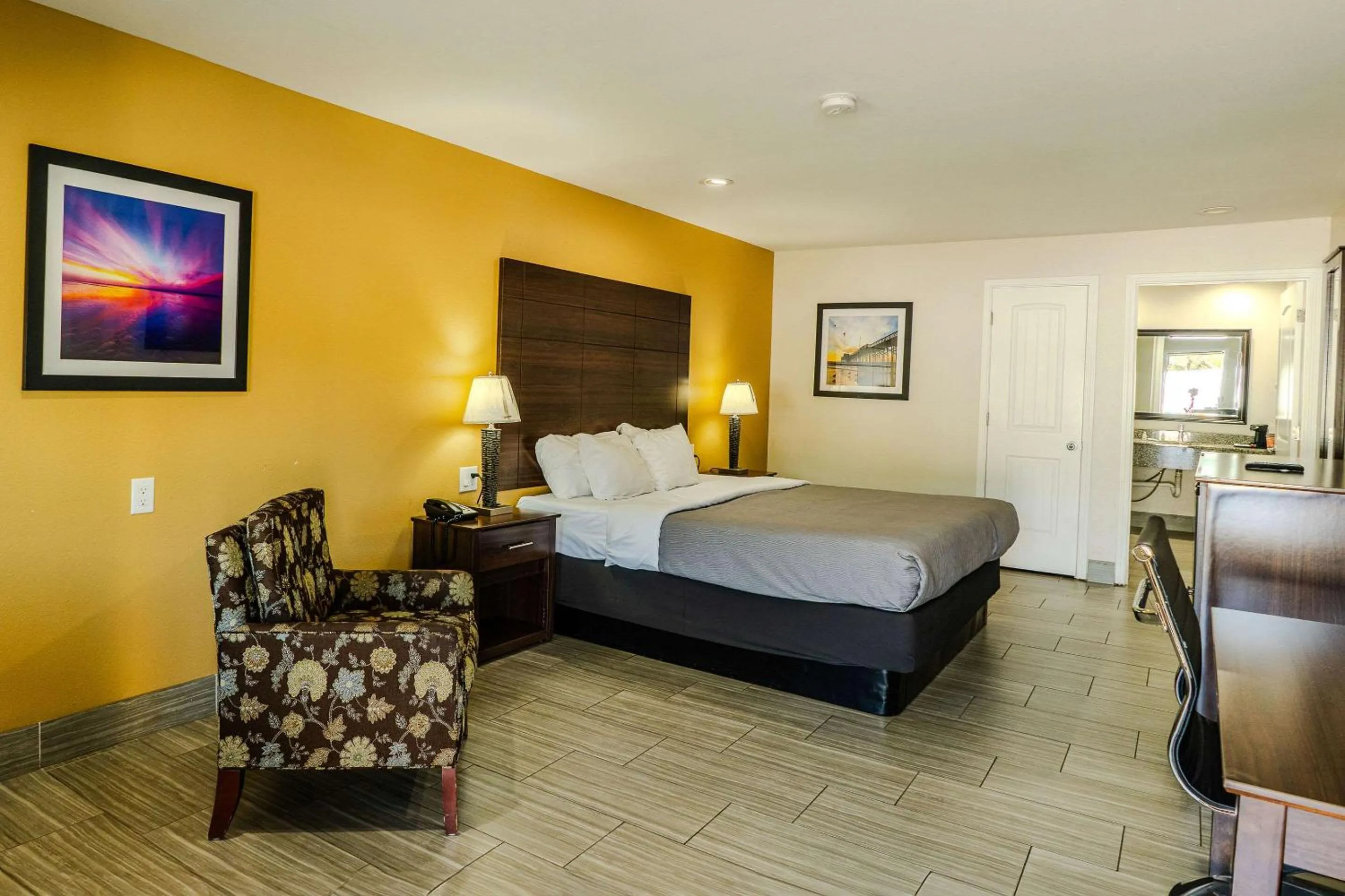 Bedroom, Bed in Quality Inn Rockport on Aransas Bay