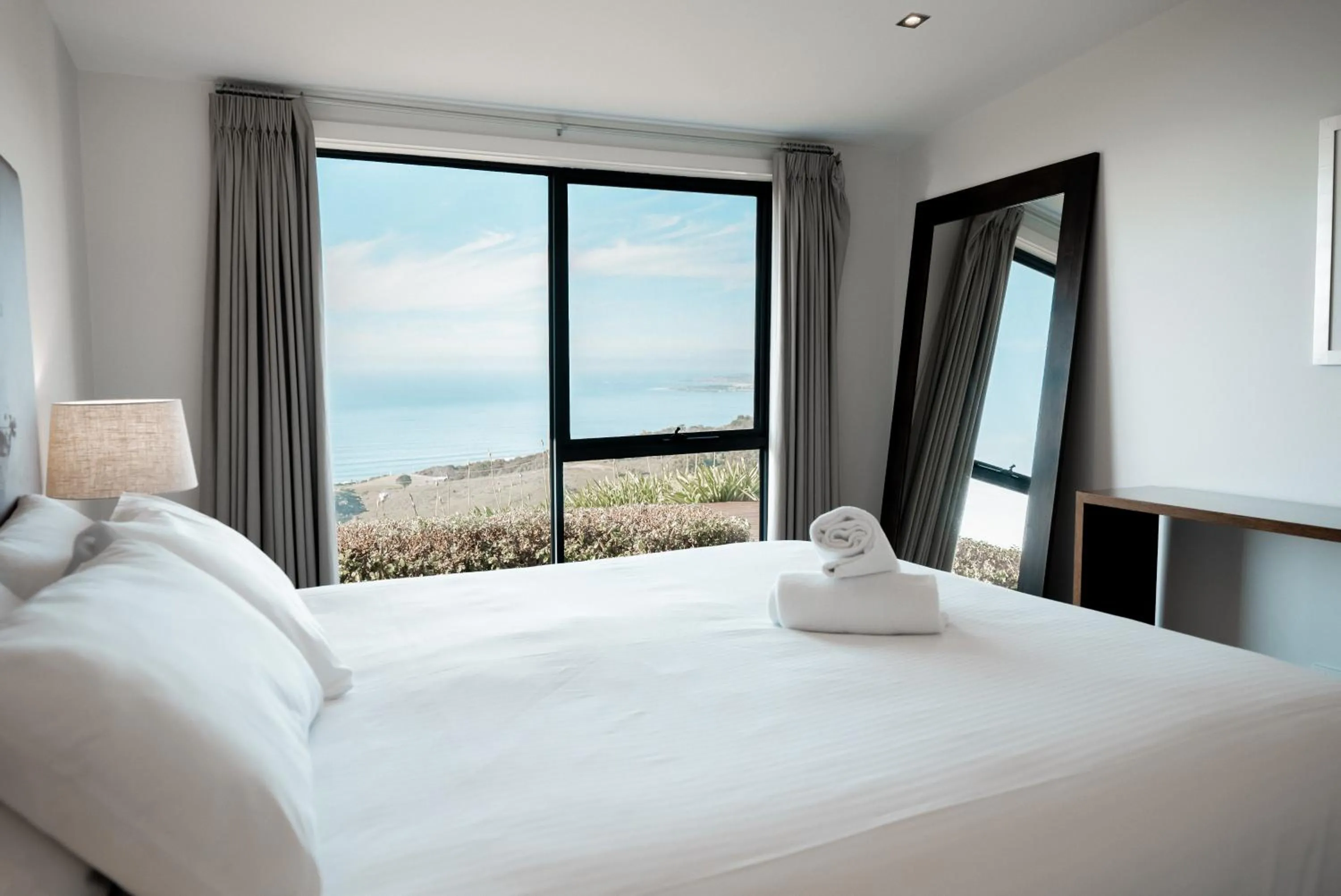 Bed in Beacon Point Ocean View Villas