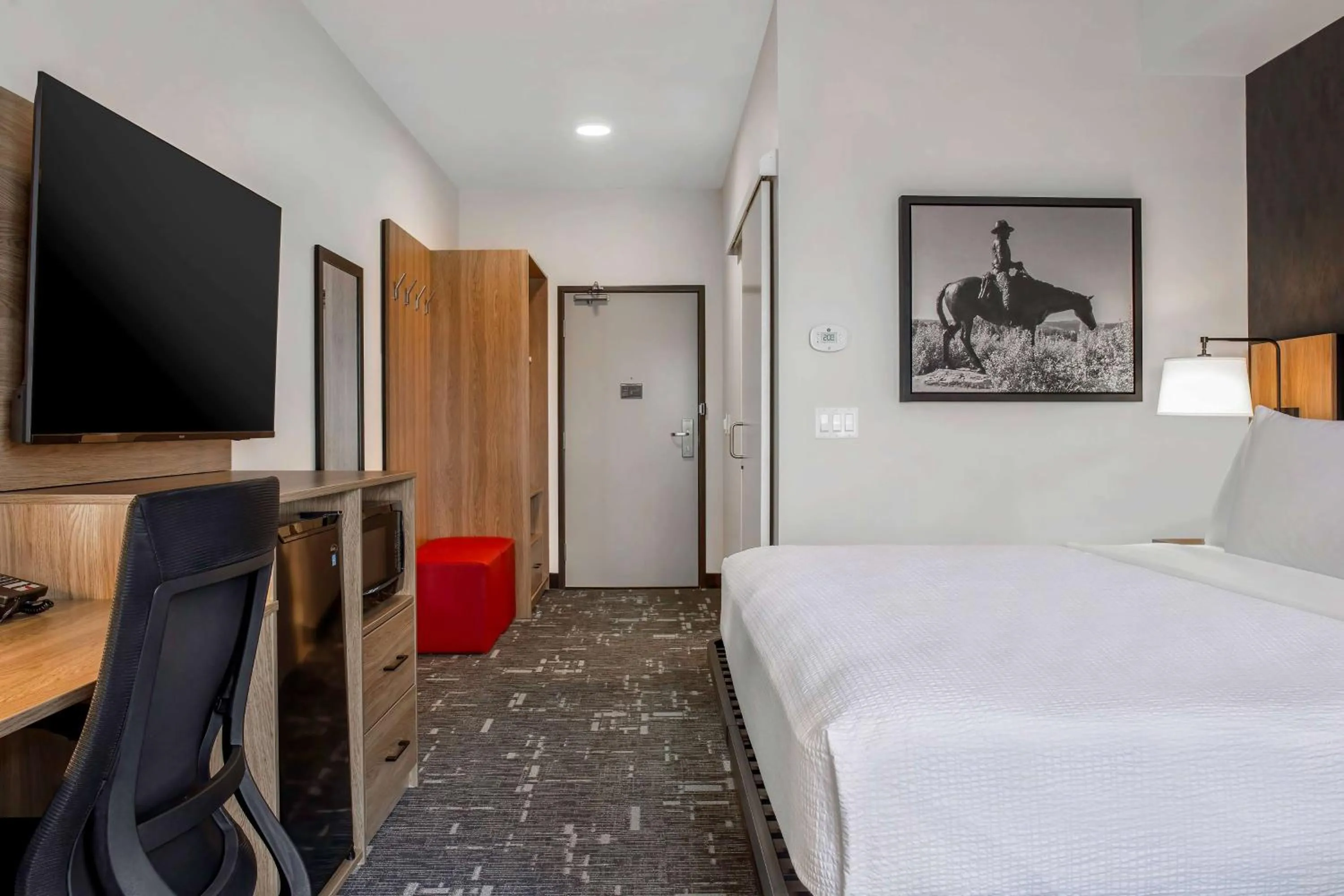 Photo of the whole room in Ramada by Wyndham Cochrane