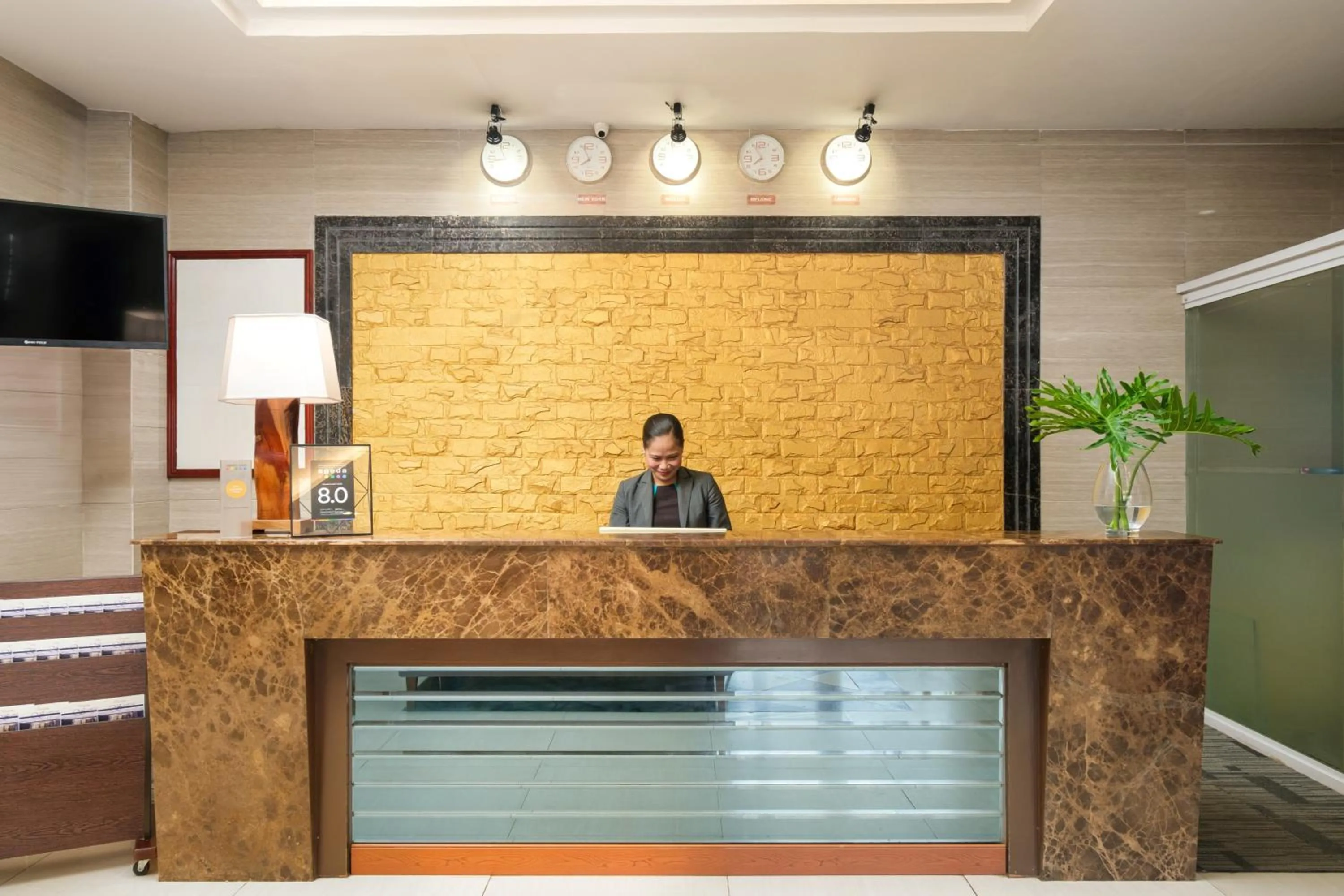 Lobby or reception in Sunlight Hotel Puerto Princesa