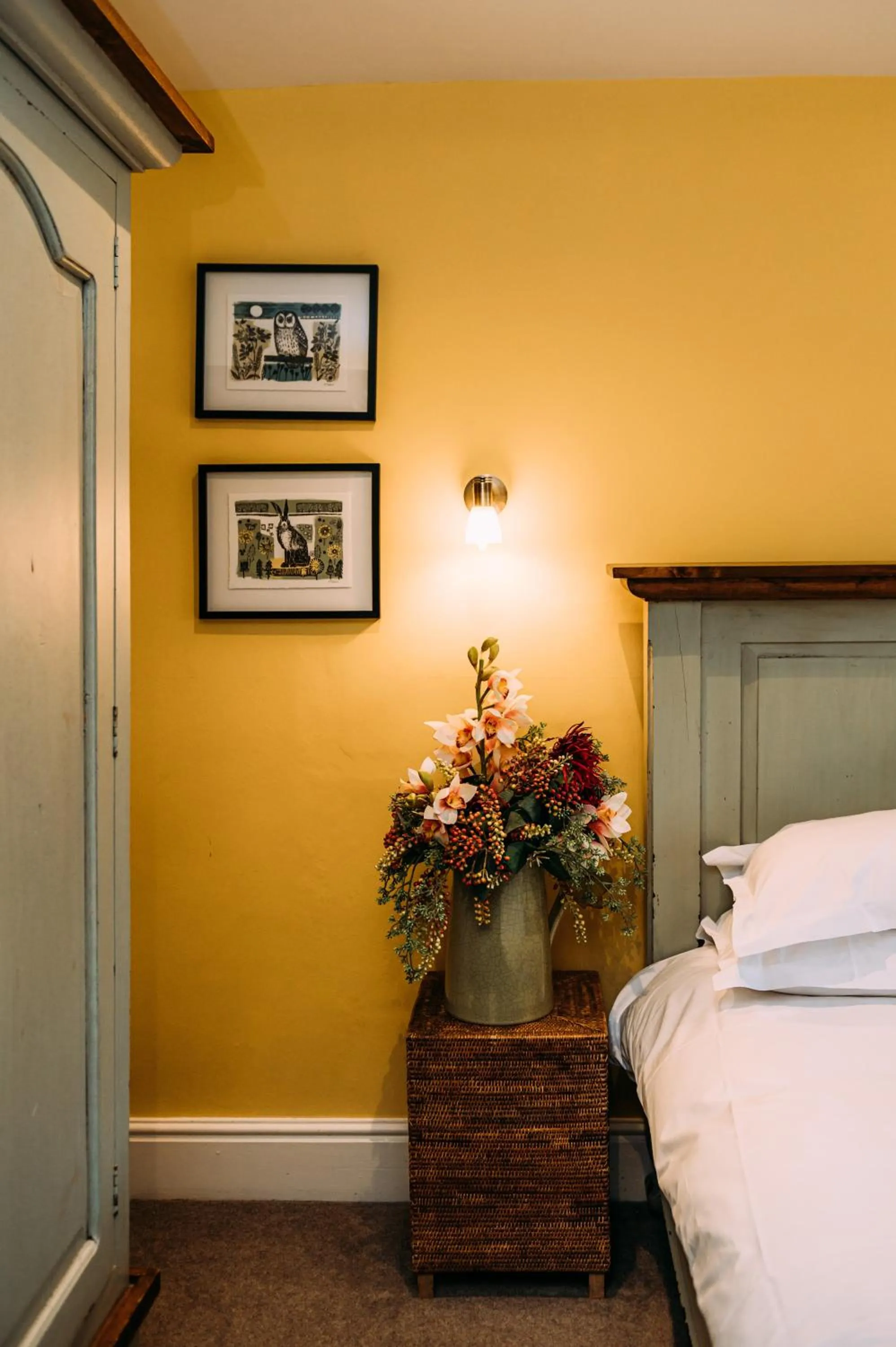 Decorative detail, Bed in The Shireburn Arms