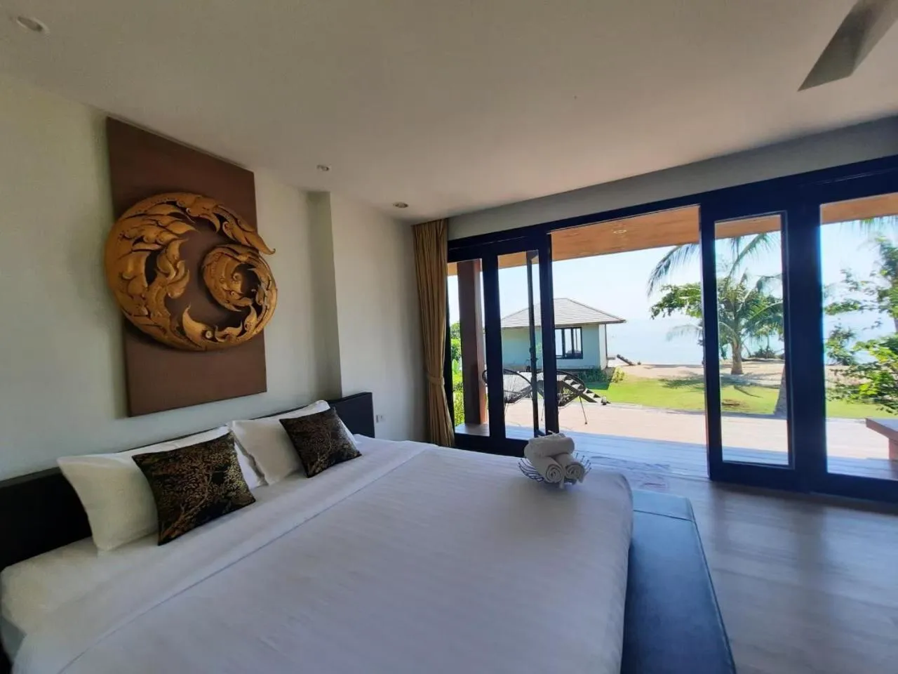 Bed in Plub Pla Koh Mak Retreat