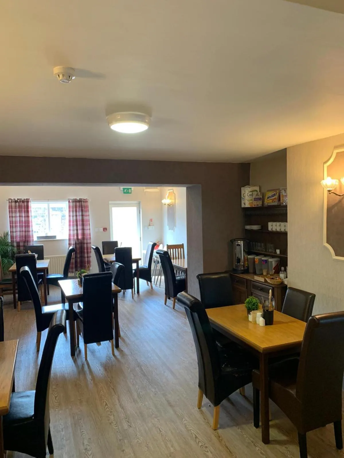 Hall Park Hotel self check in