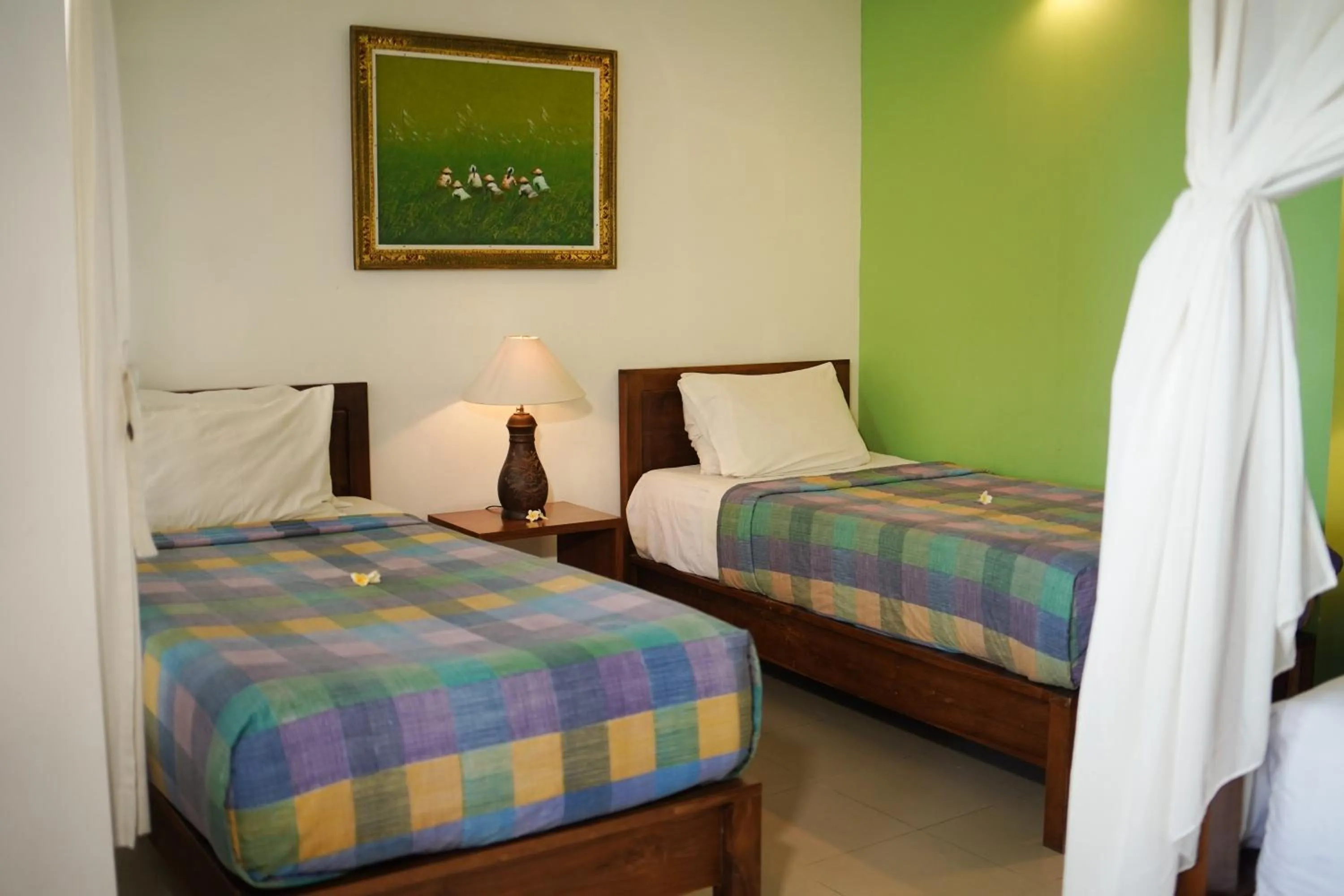 Bed in Apa Kabar Villas