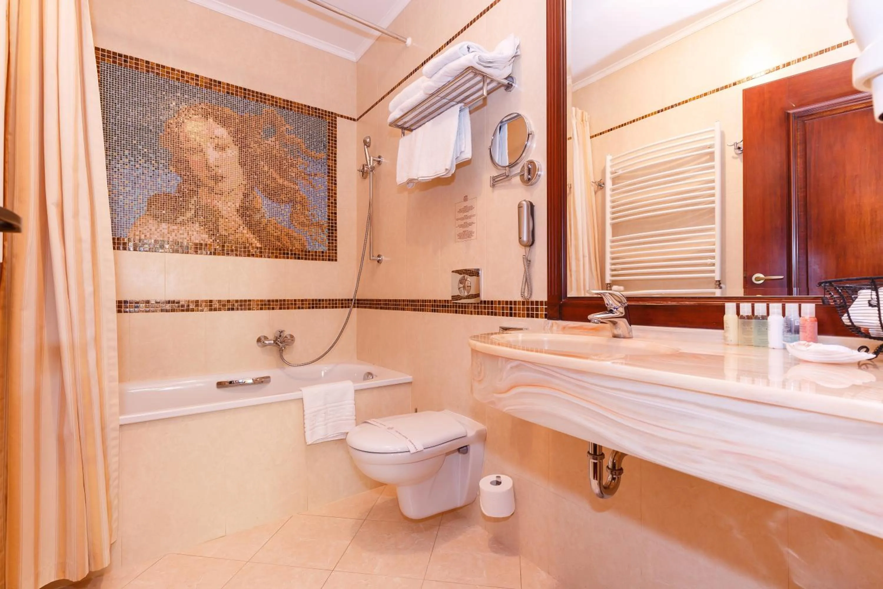 Bathroom in Aqua Marina