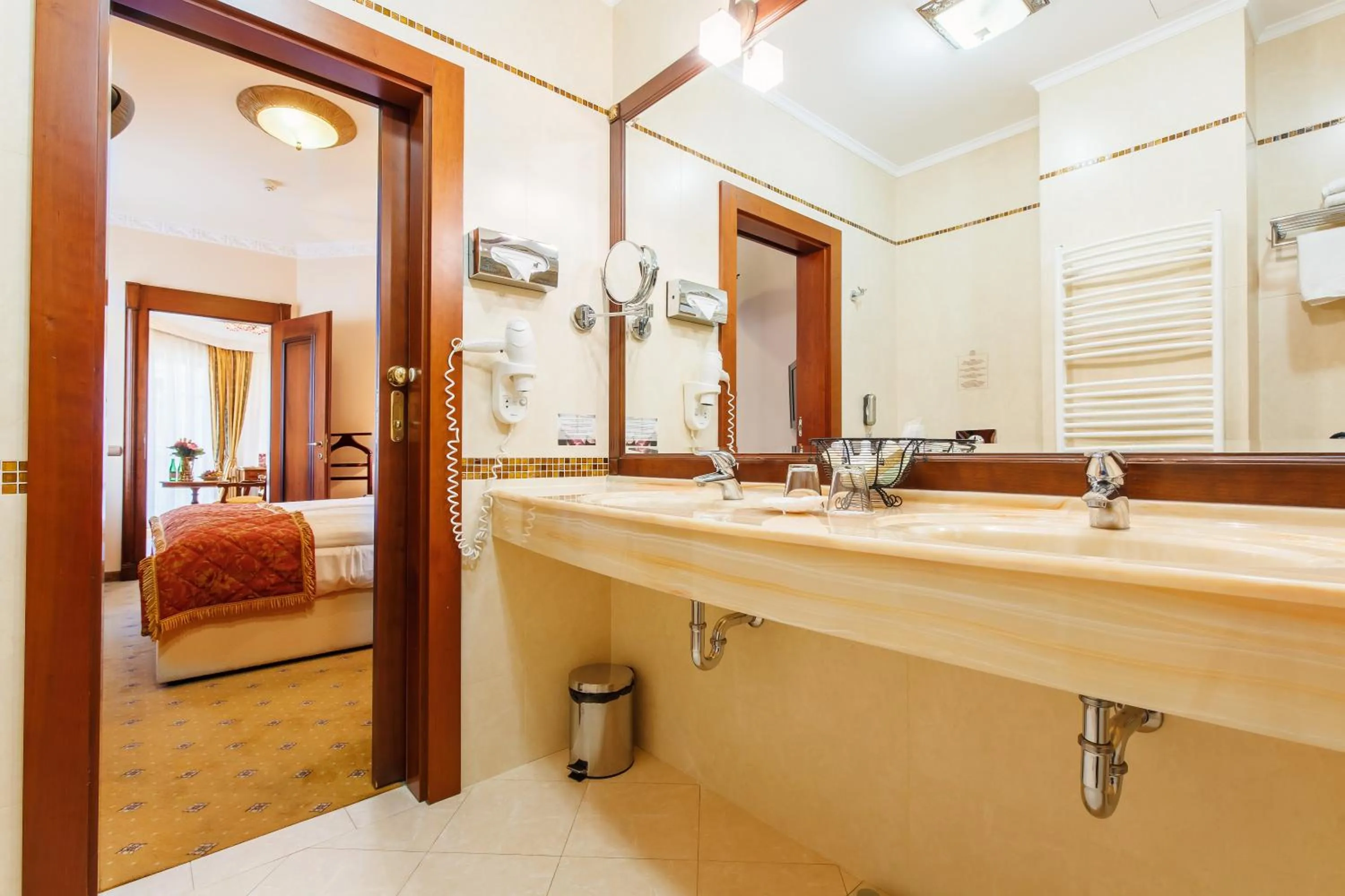 Bathroom in Aqua Marina