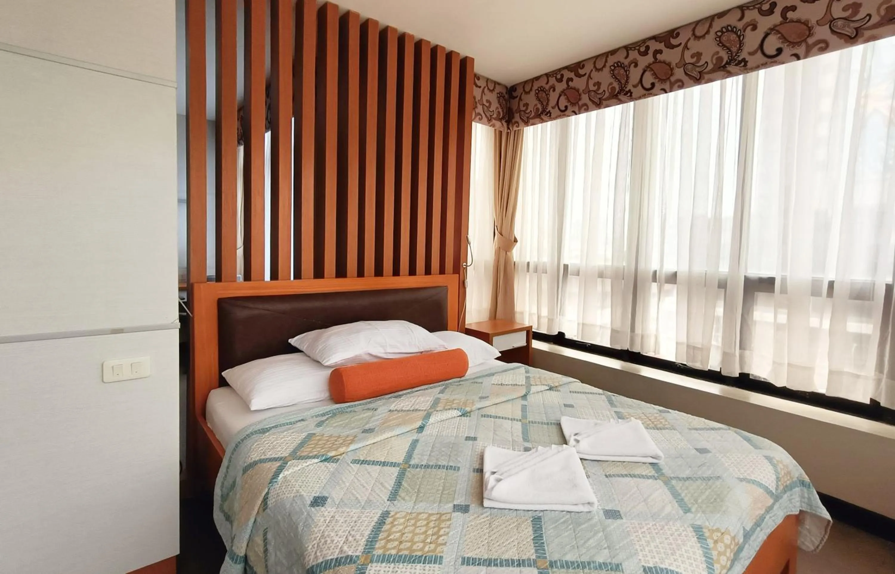Bed in Fuente Oro Business Suites Cebu