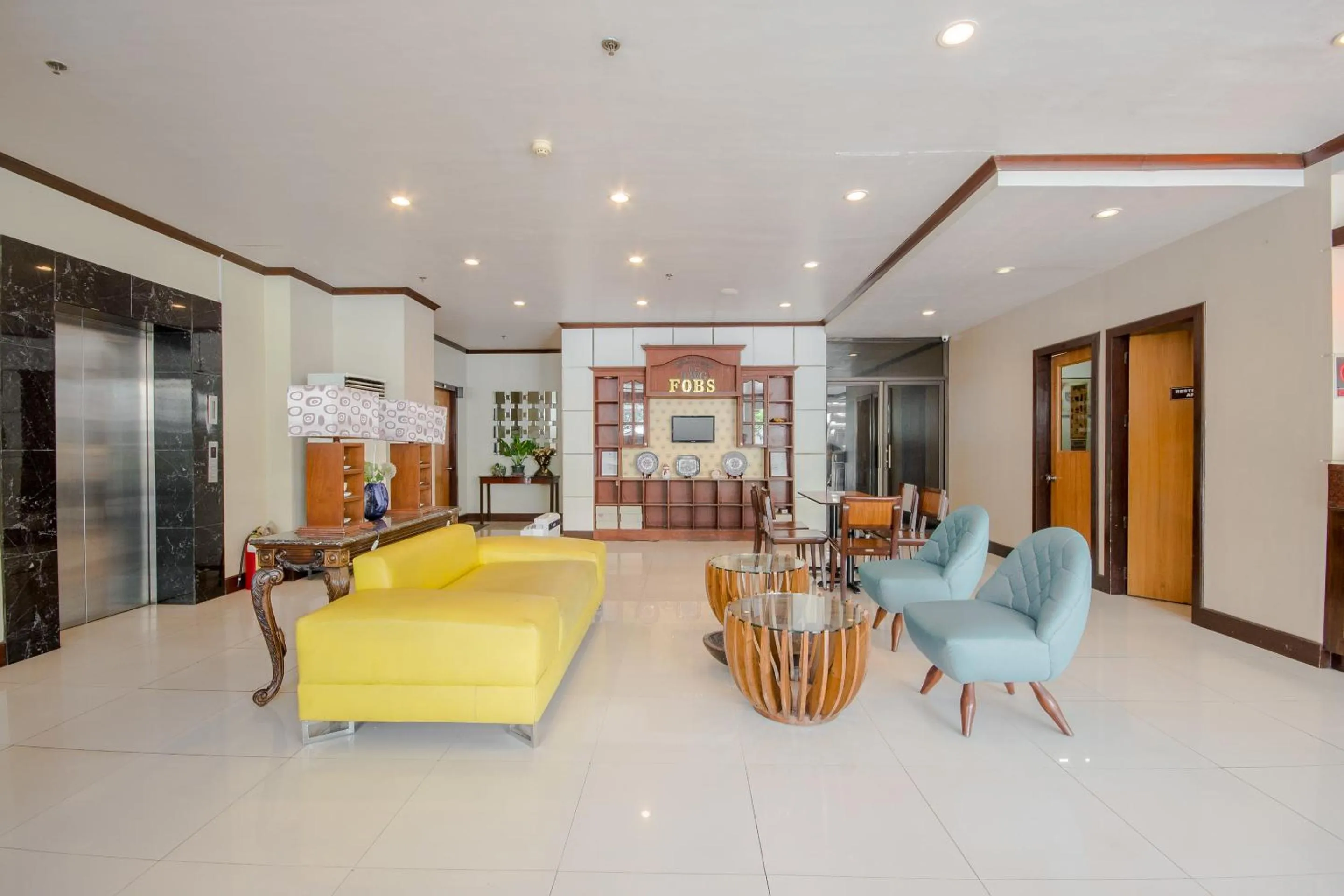 Lobby or reception in Fuente Oro Business Suites Cebu