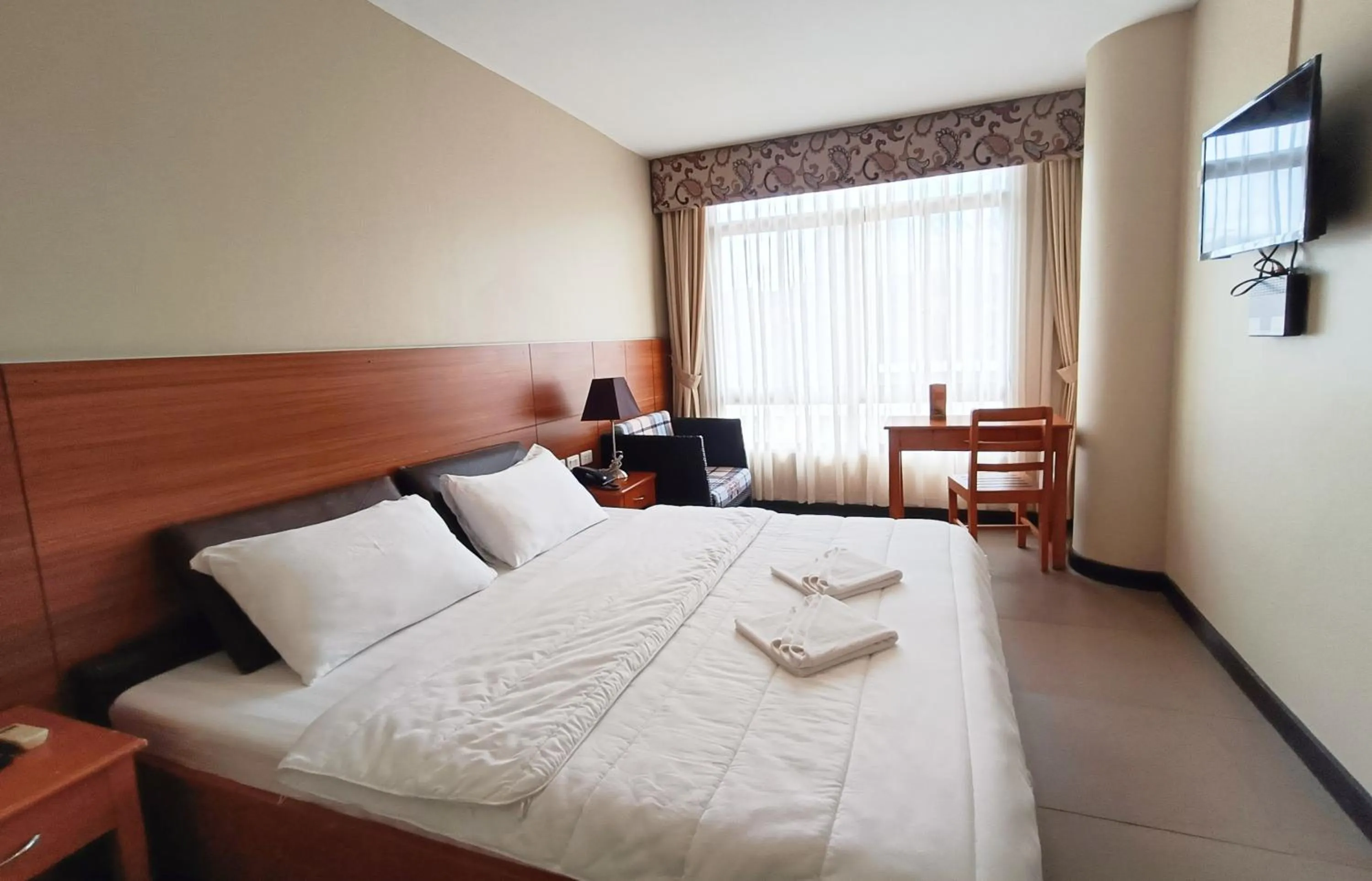 Bed in Fuente Oro Business Suites Cebu