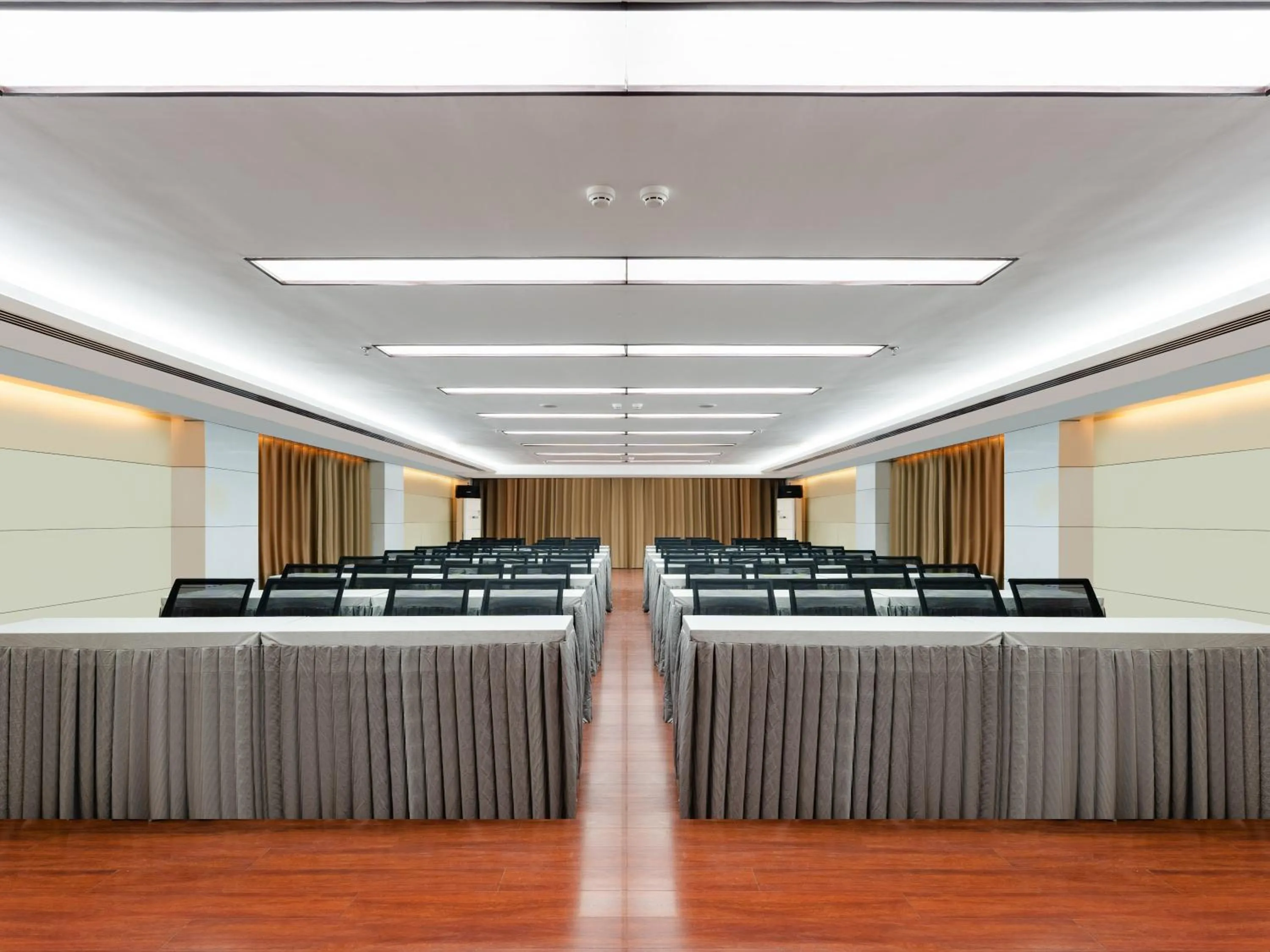 Meeting/conference room in Campanile Hotel Xi'an Dayan Pagoda Datang Night City Hotel