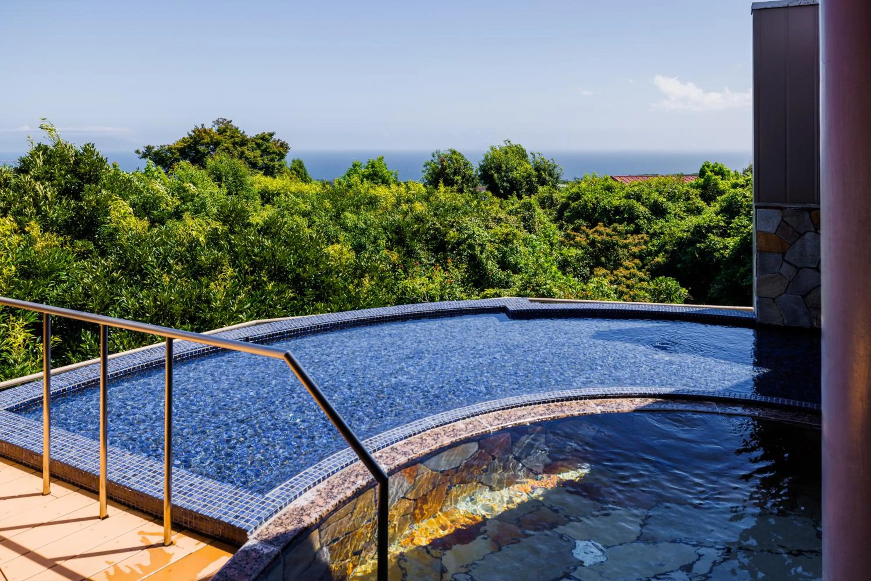 Hot Spring Bath in KAMENOI HOTEL Izukogen