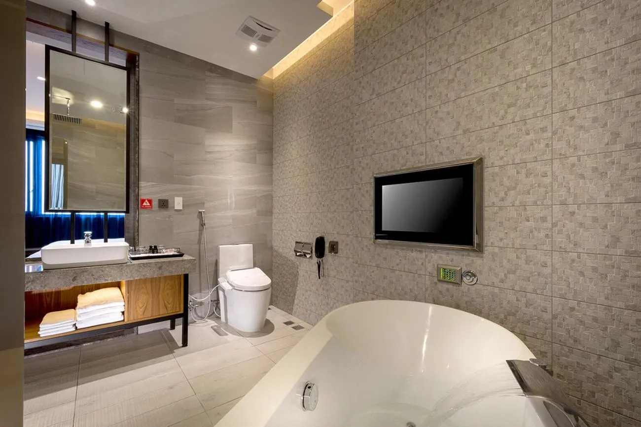 Toilet in Norwegian Forest Leisure Motel