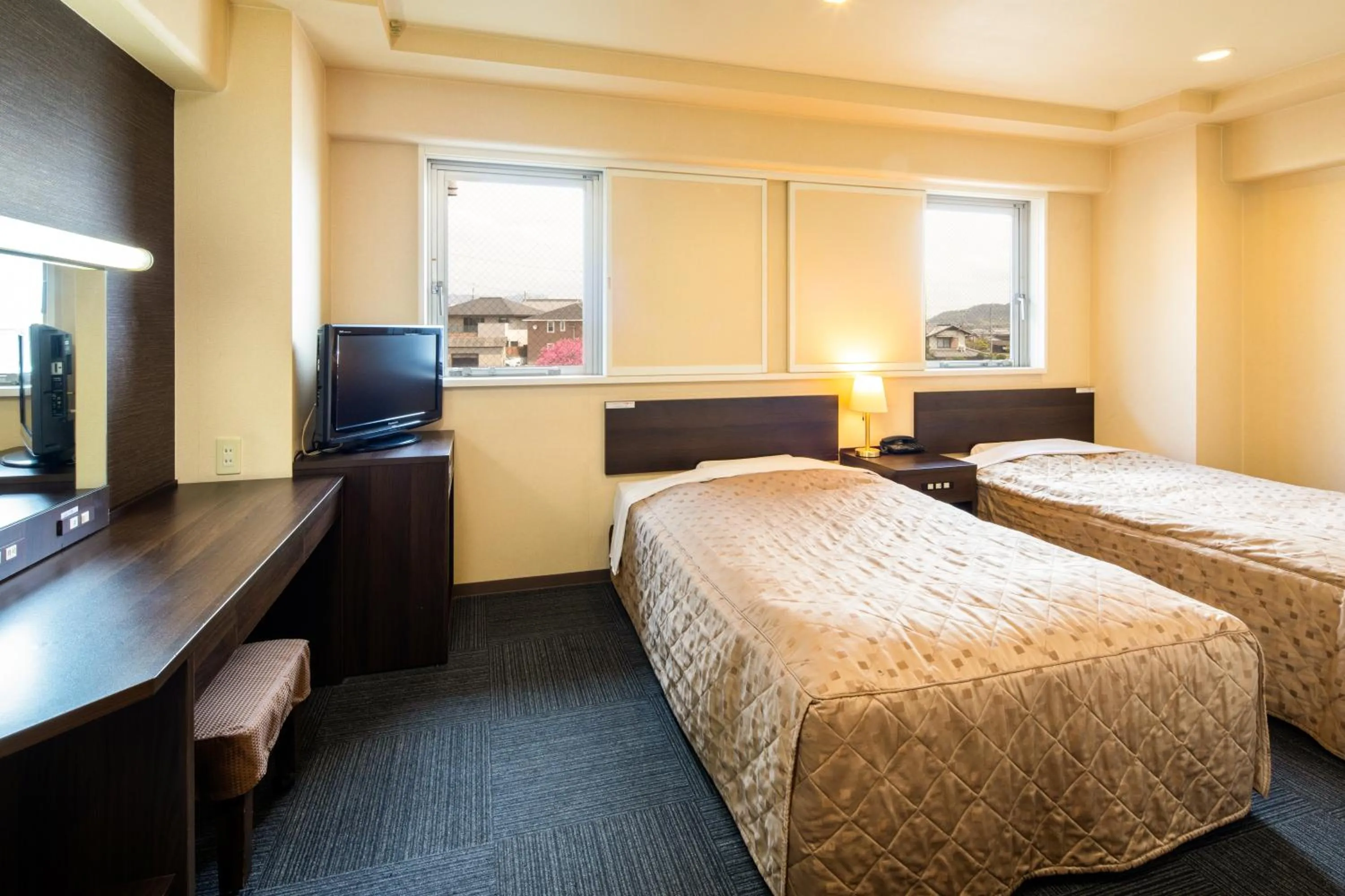 Photo of the whole room, Bed in Hotel Aston Plaza Himeji