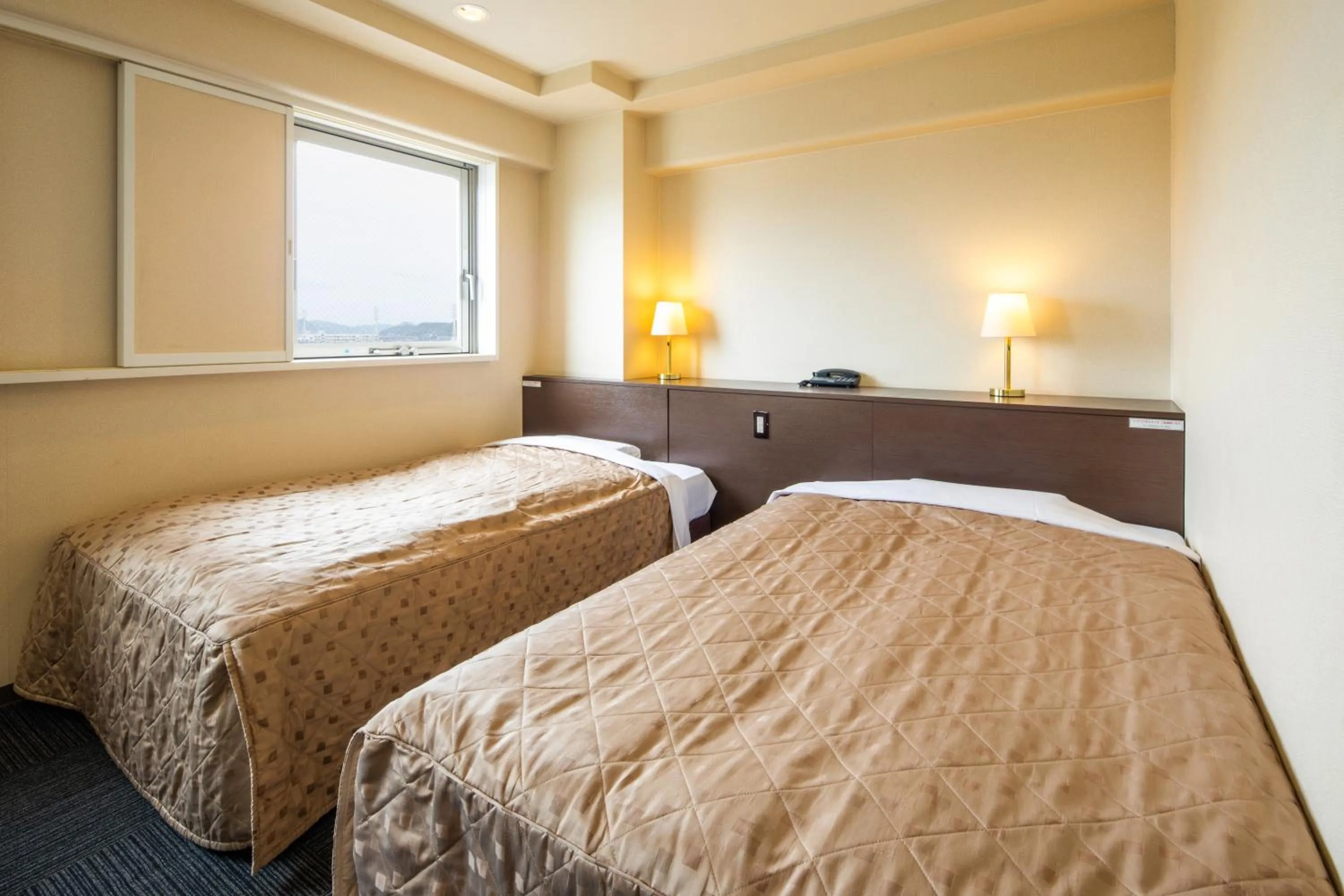 Photo of the whole room, Bed in Hotel Aston Plaza Himeji