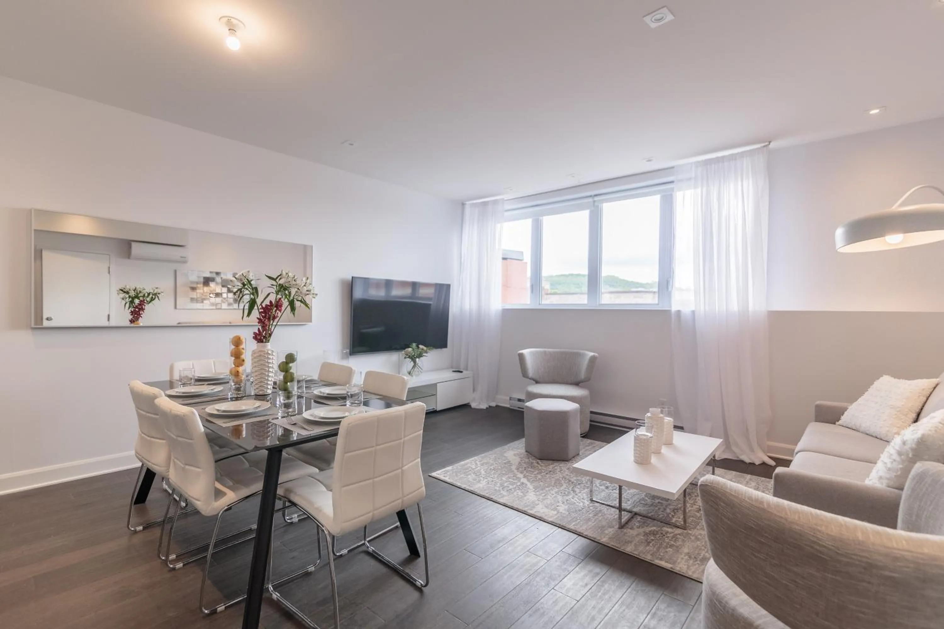 Seating area in Parc Avenue Residences Mile End