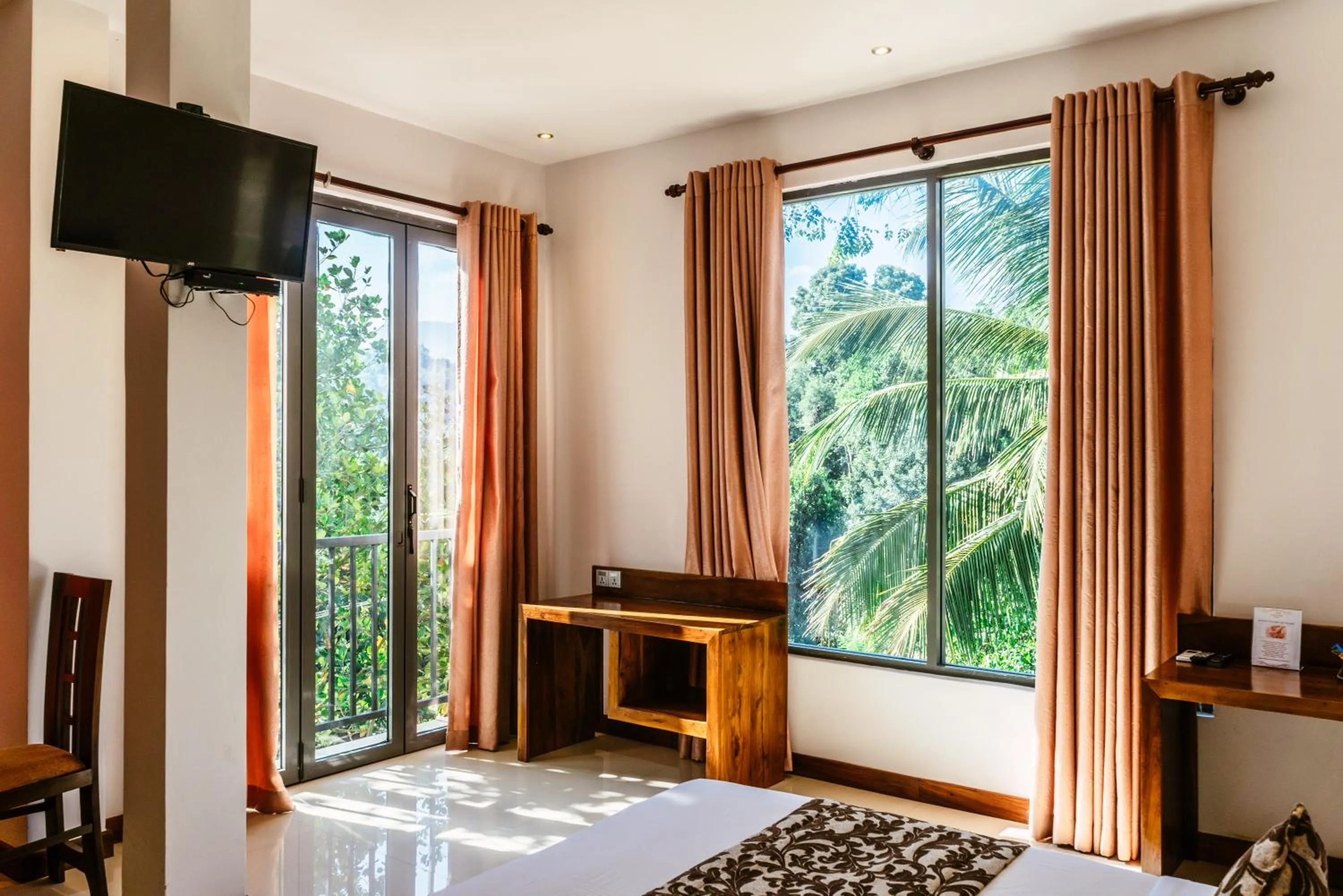 Bed in Rivendell Hotel