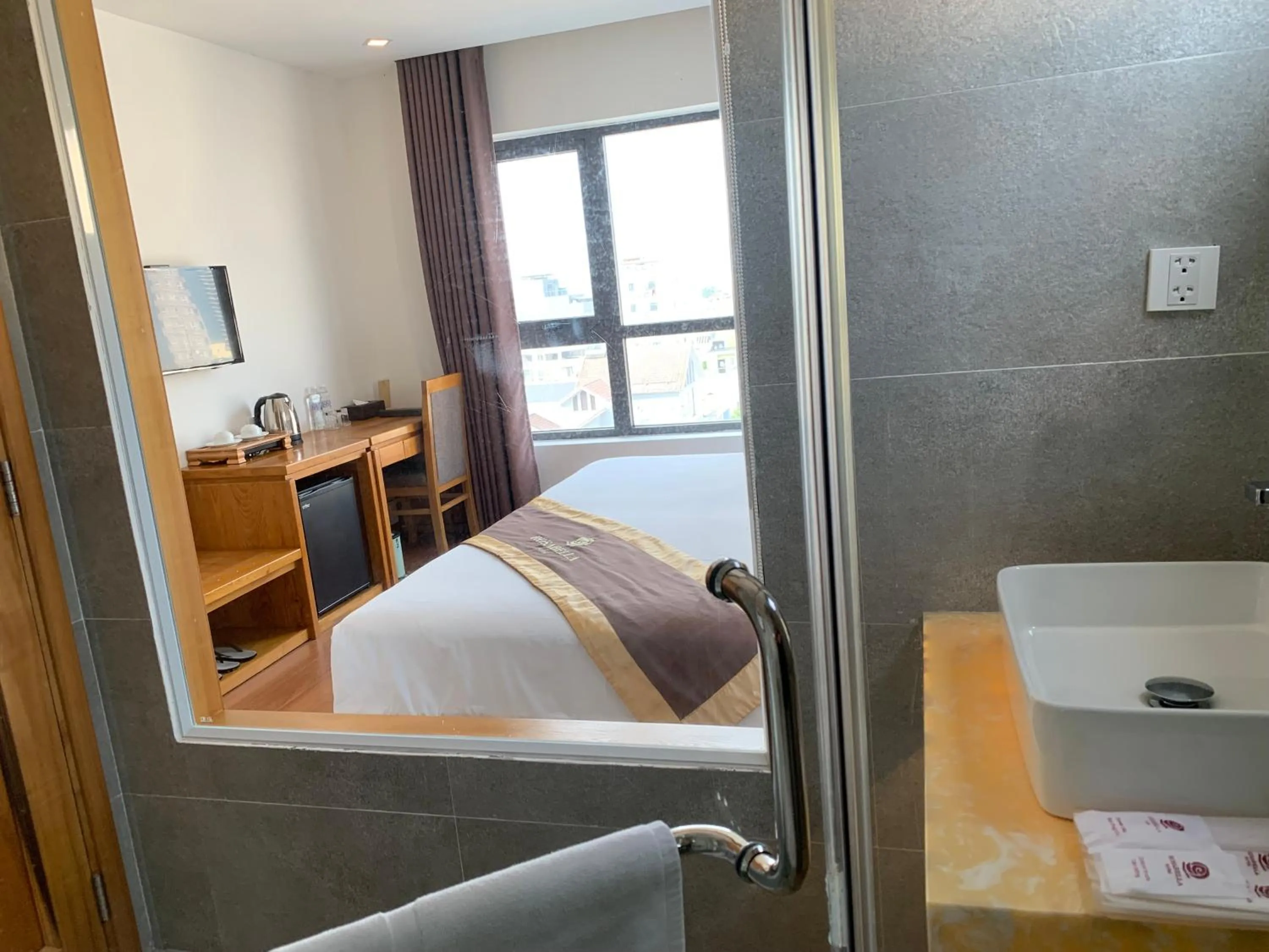 Shower, Bed in Rosabella Boutique Hotel