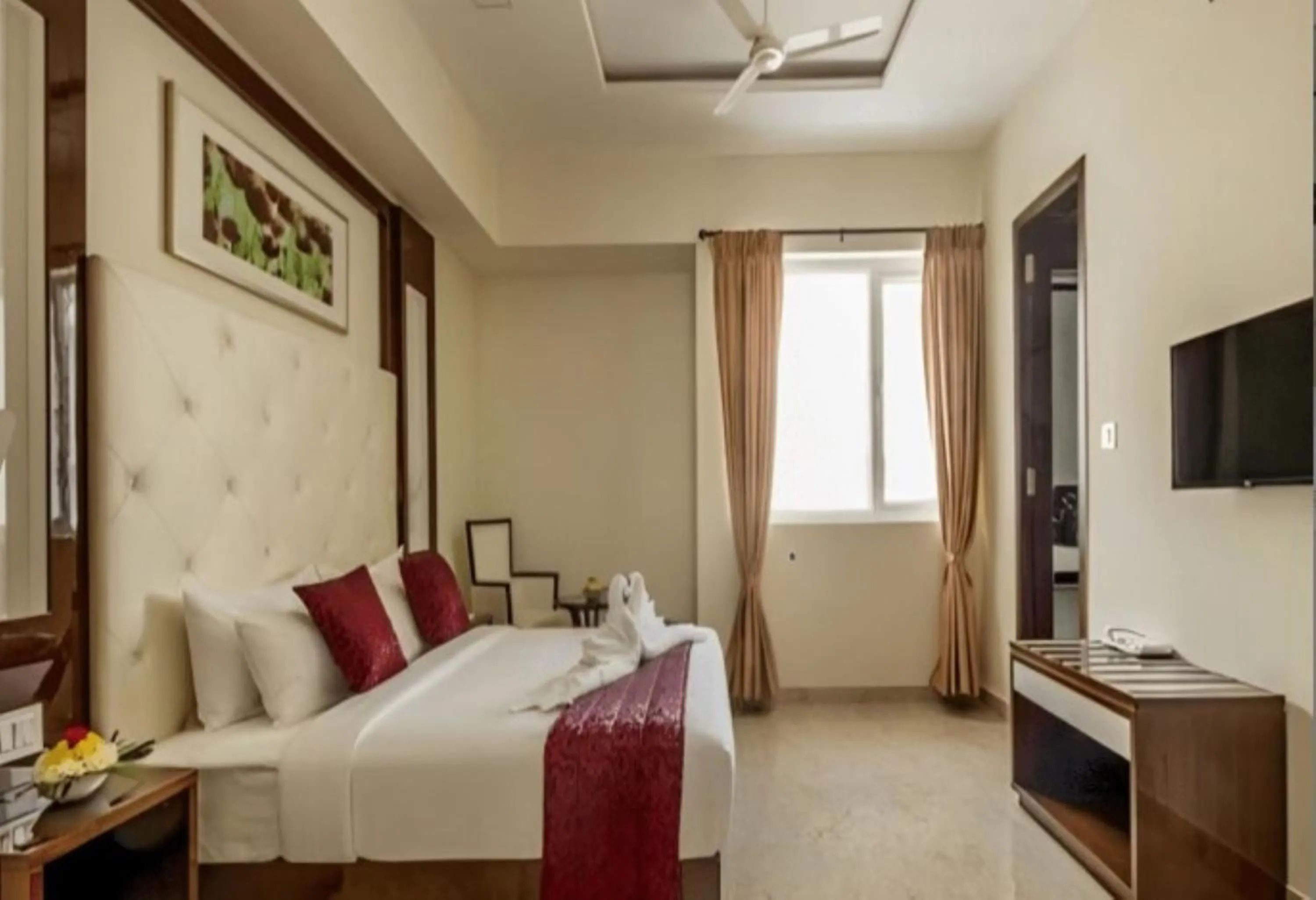 Bedroom, Bed in Hotel Star Palace - Rameswaram Tamil Nadu