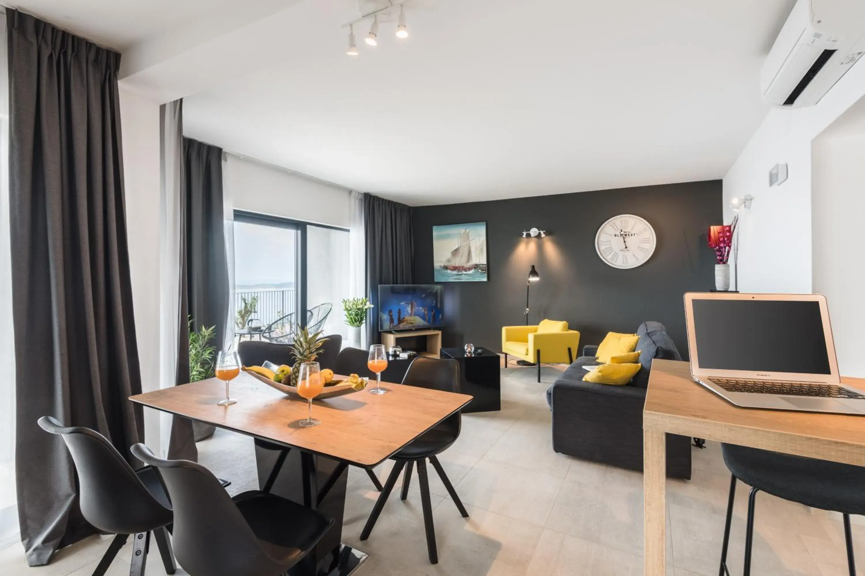 Apartment with Terrace and Sea View - Ground Floor in Residence Delta Apartment with Terrace and Sea View - Ground Floor in Residence Delta