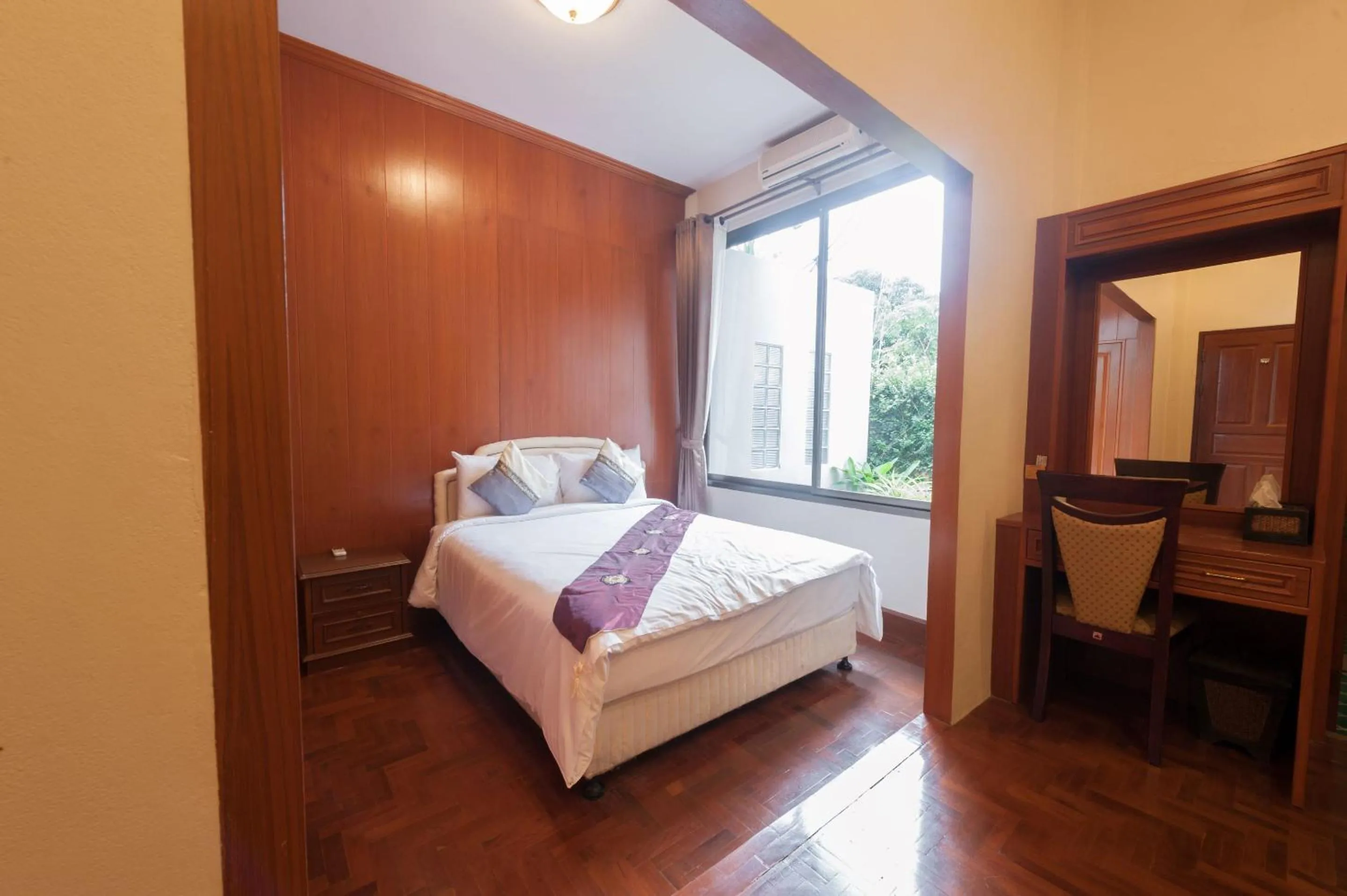 Bedroom in Ruen Ariya Resort