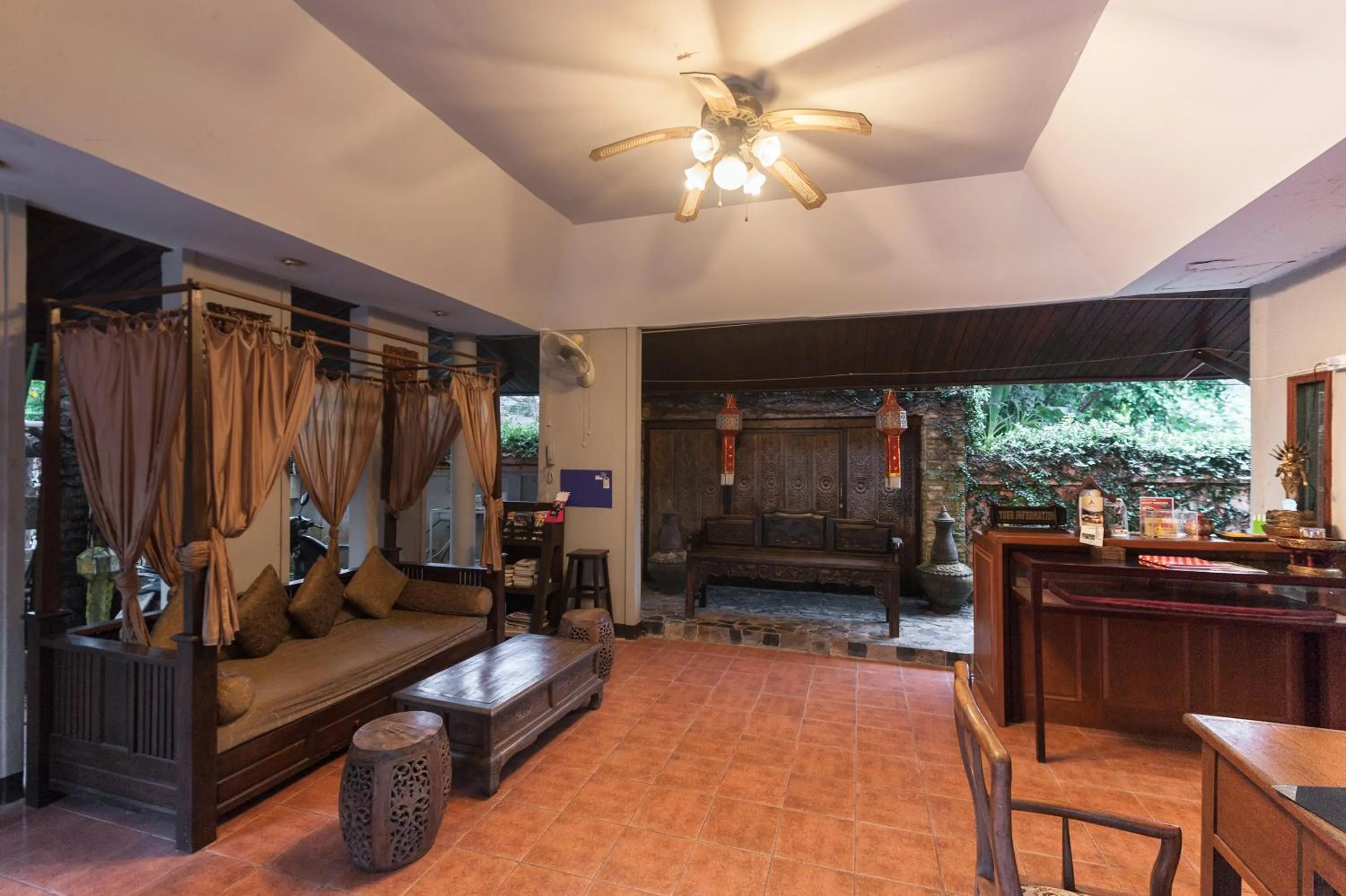 Lobby or reception in Ruen Ariya Resort